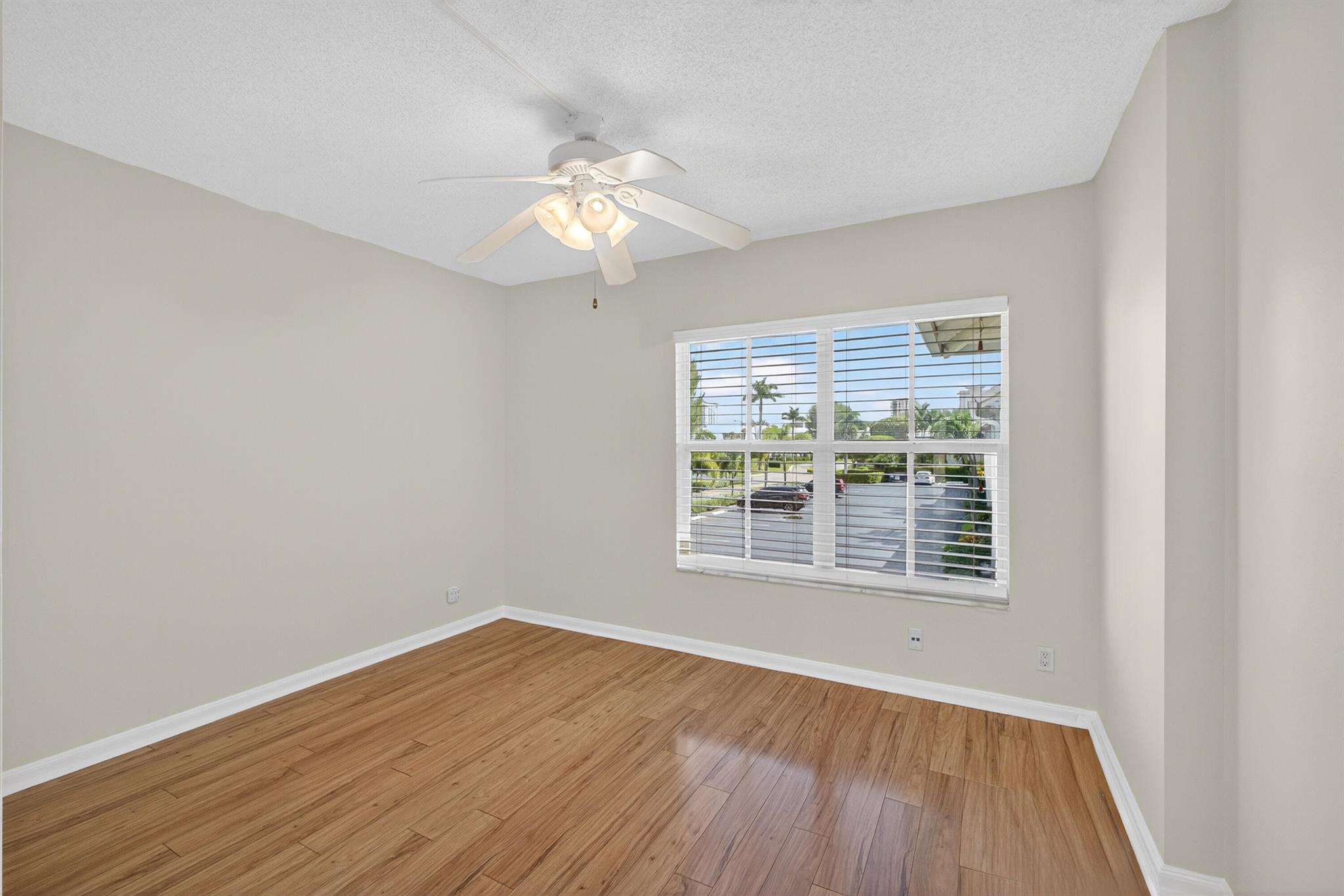 SUGAR SANDS - Residential Lease