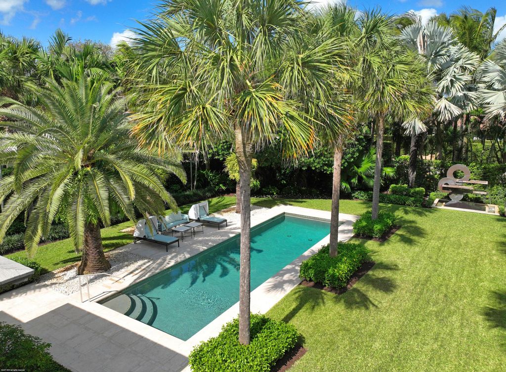 Photo of 100 Palmetto Trail, Hobe Sound, FL 33455 (MLS # R10932930)