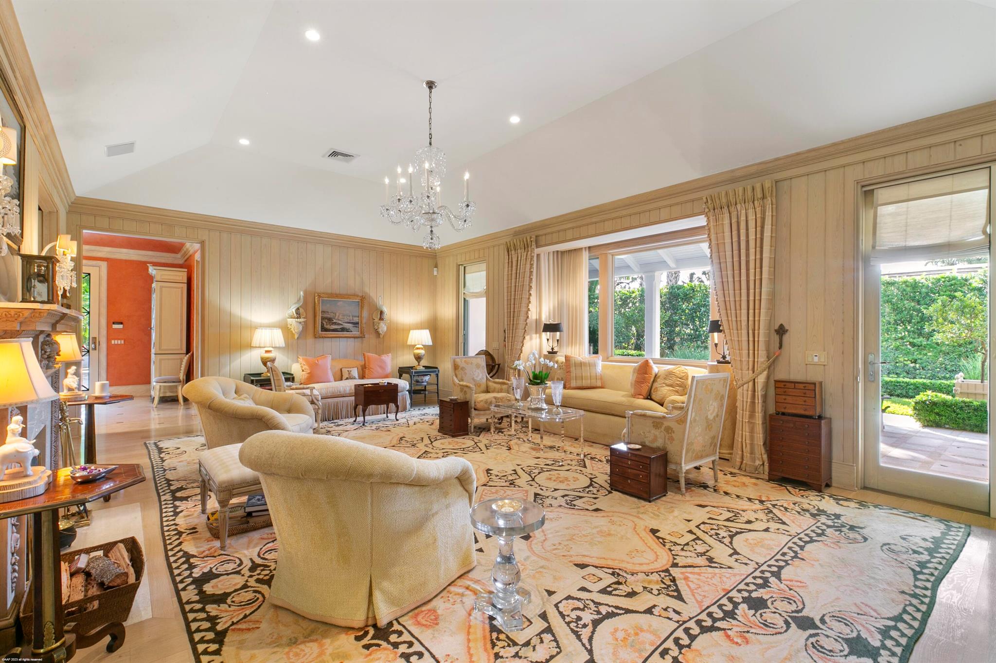 Jupiter Island - Residential