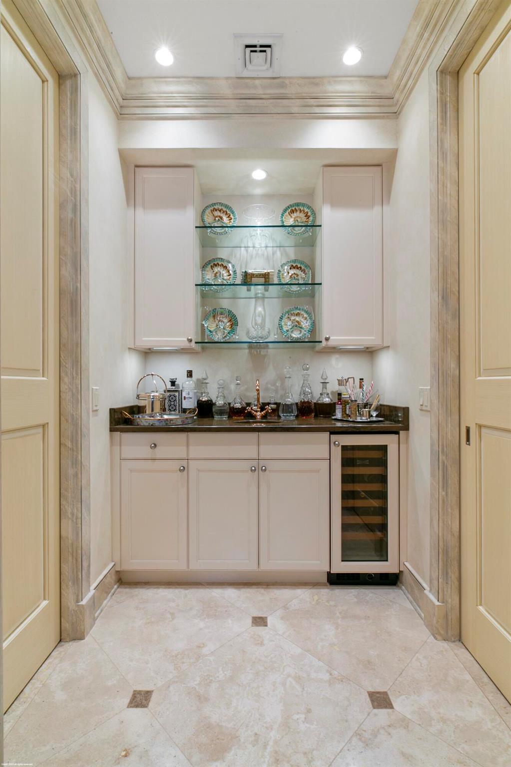 Jupiter Island - Residential