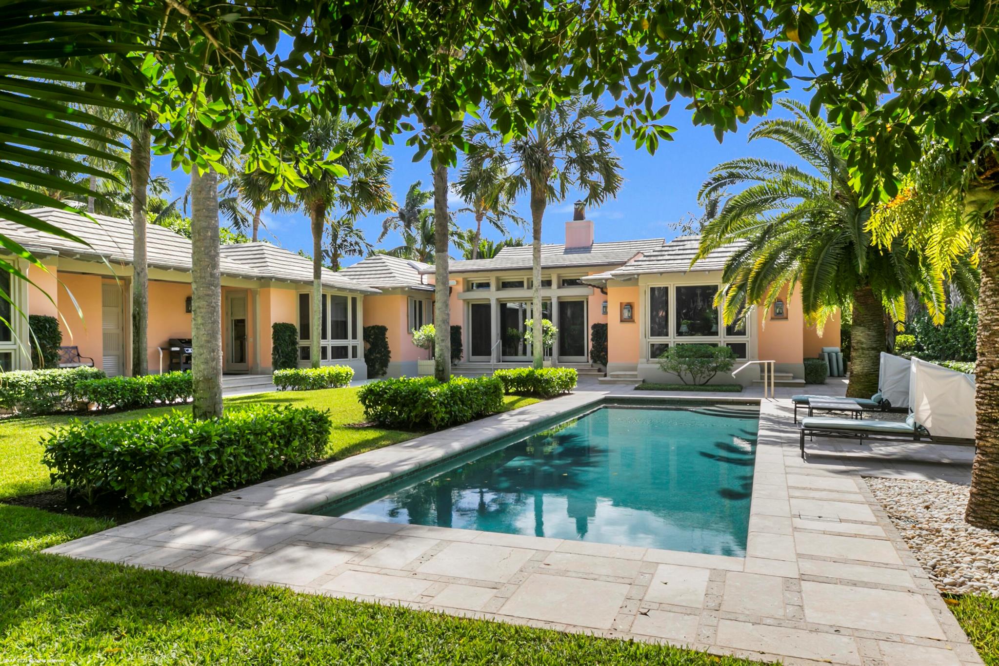 Jupiter Island - Residential