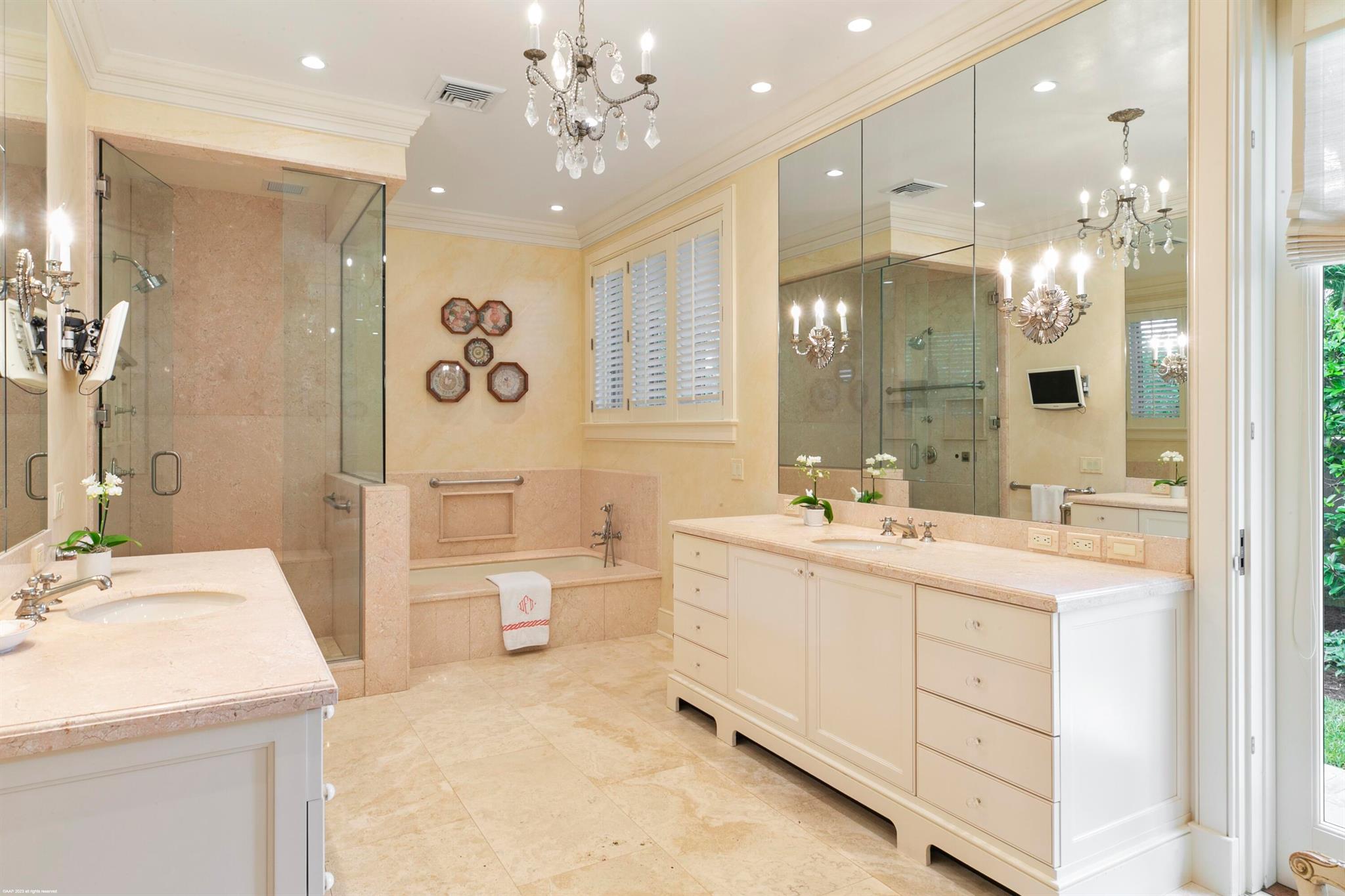 Jupiter Island - Residential