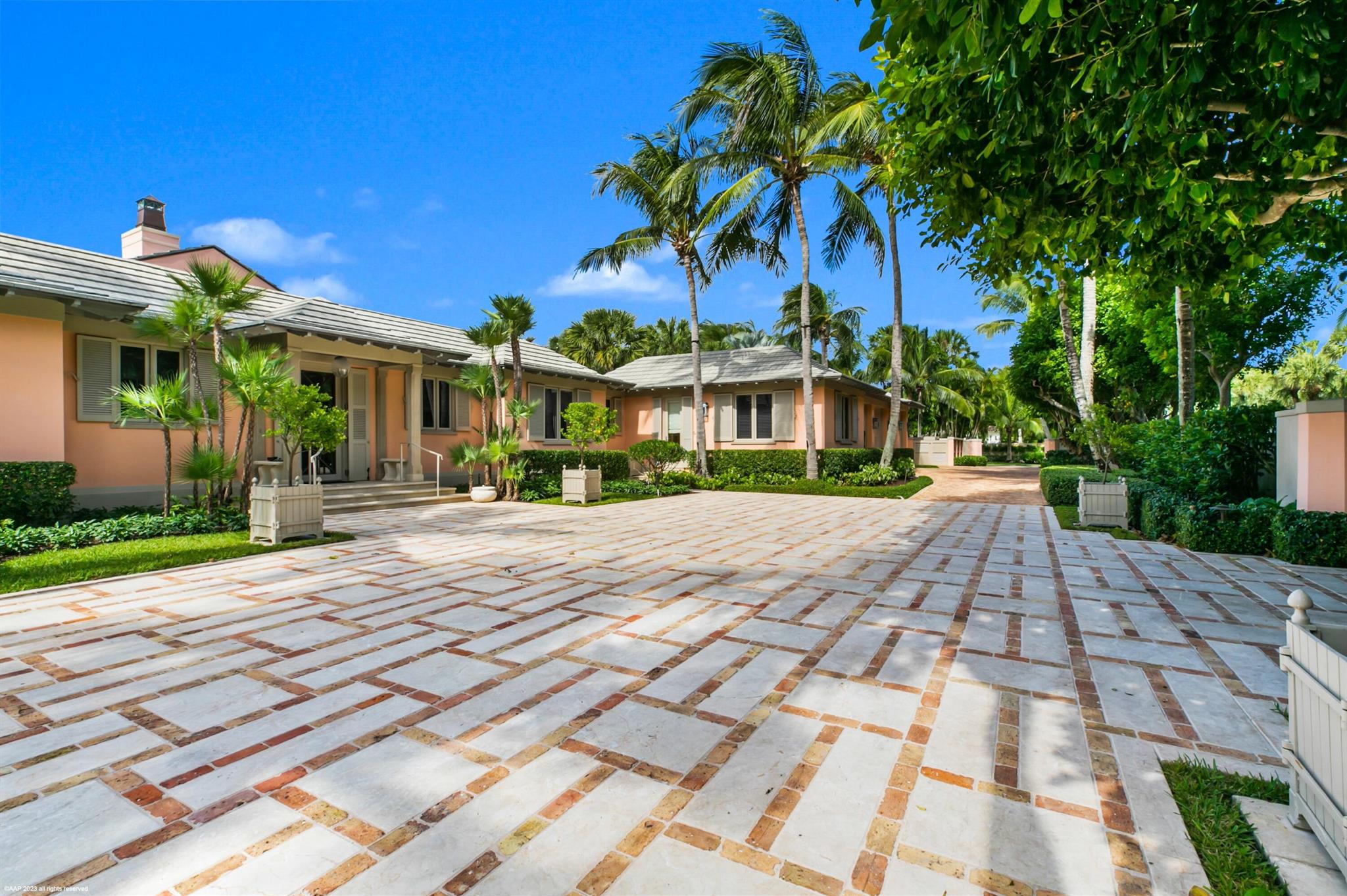 Jupiter Island - Residential