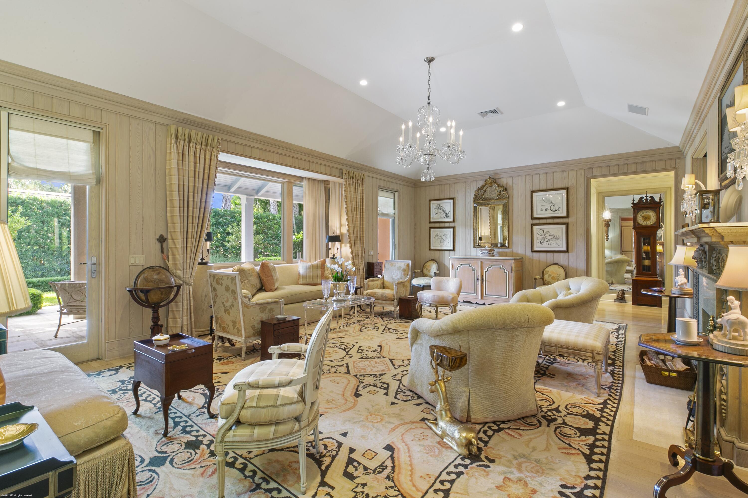 Jupiter Island - Residential