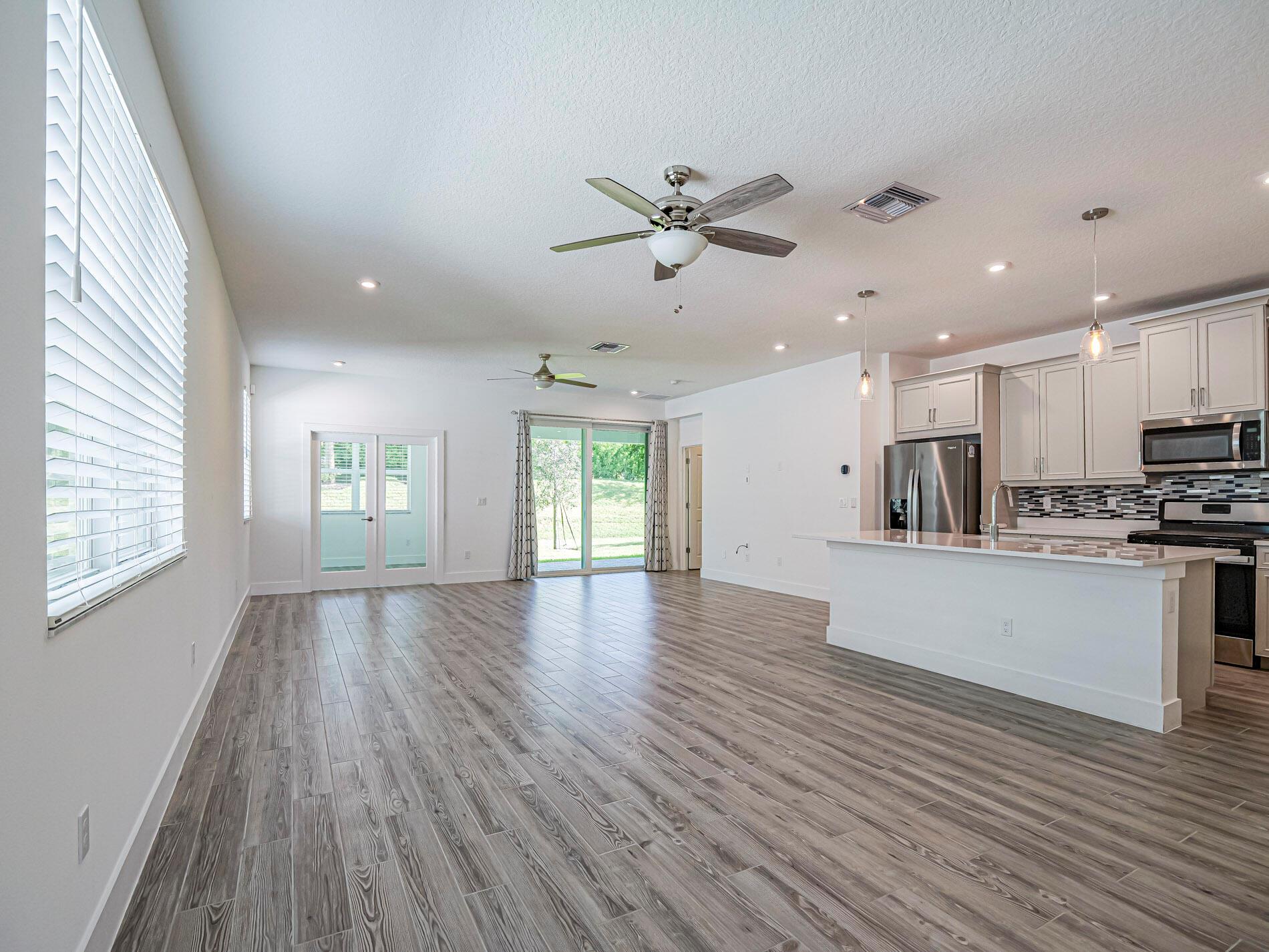 TELARO AT SOUTHERN GROVE - Residential Lease