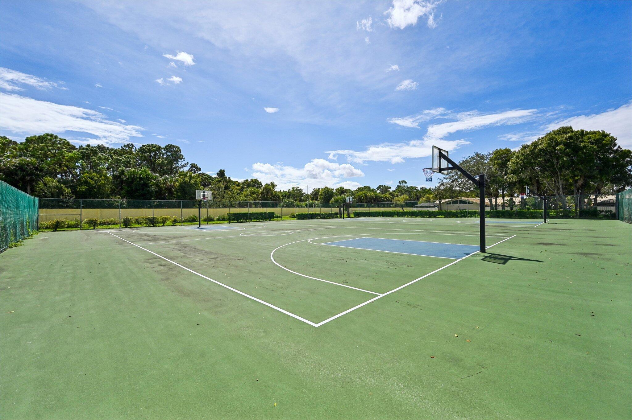 WESTWOOD GARDENS - Residential
