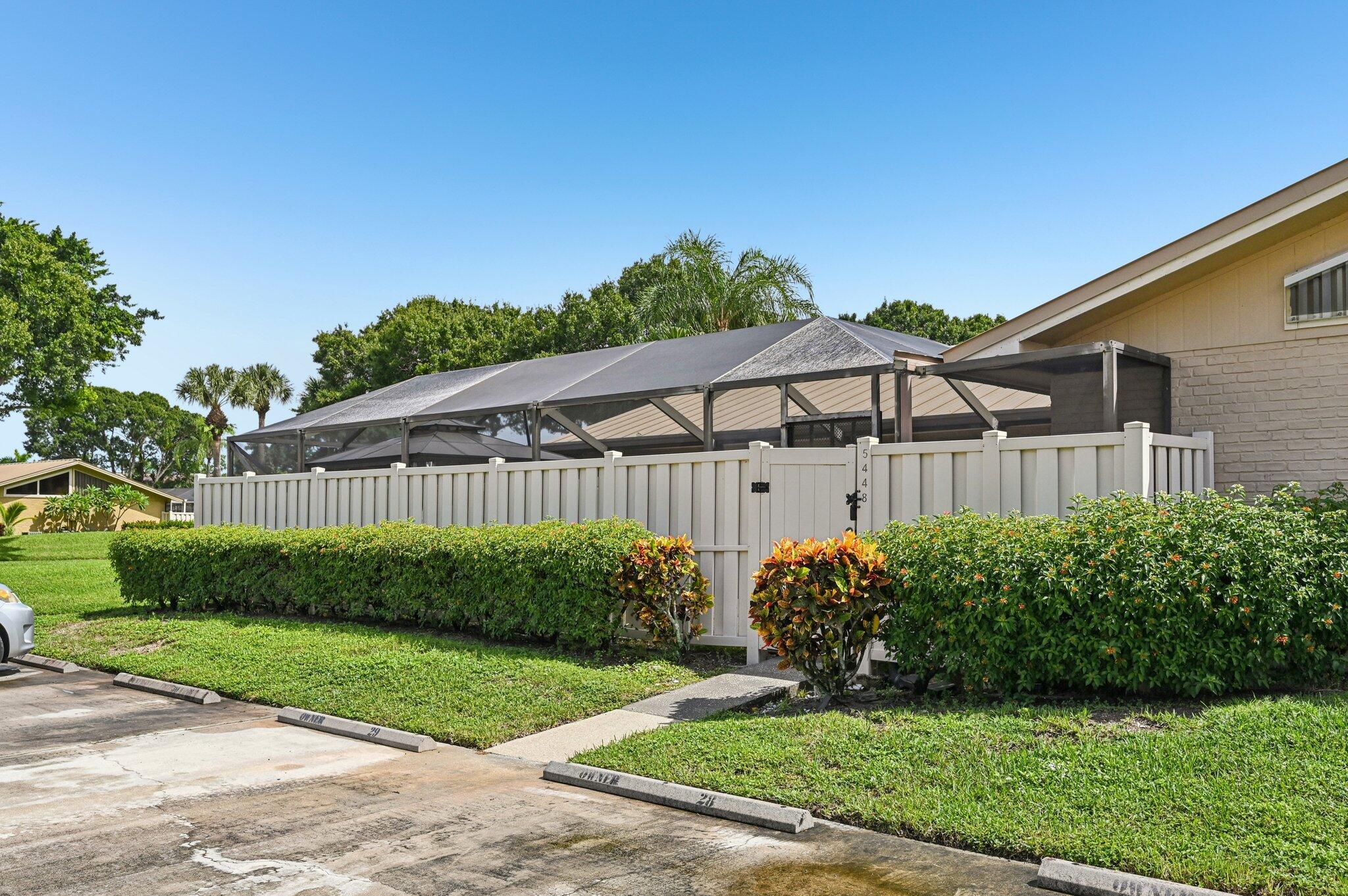 WESTWOOD GARDENS - Residential