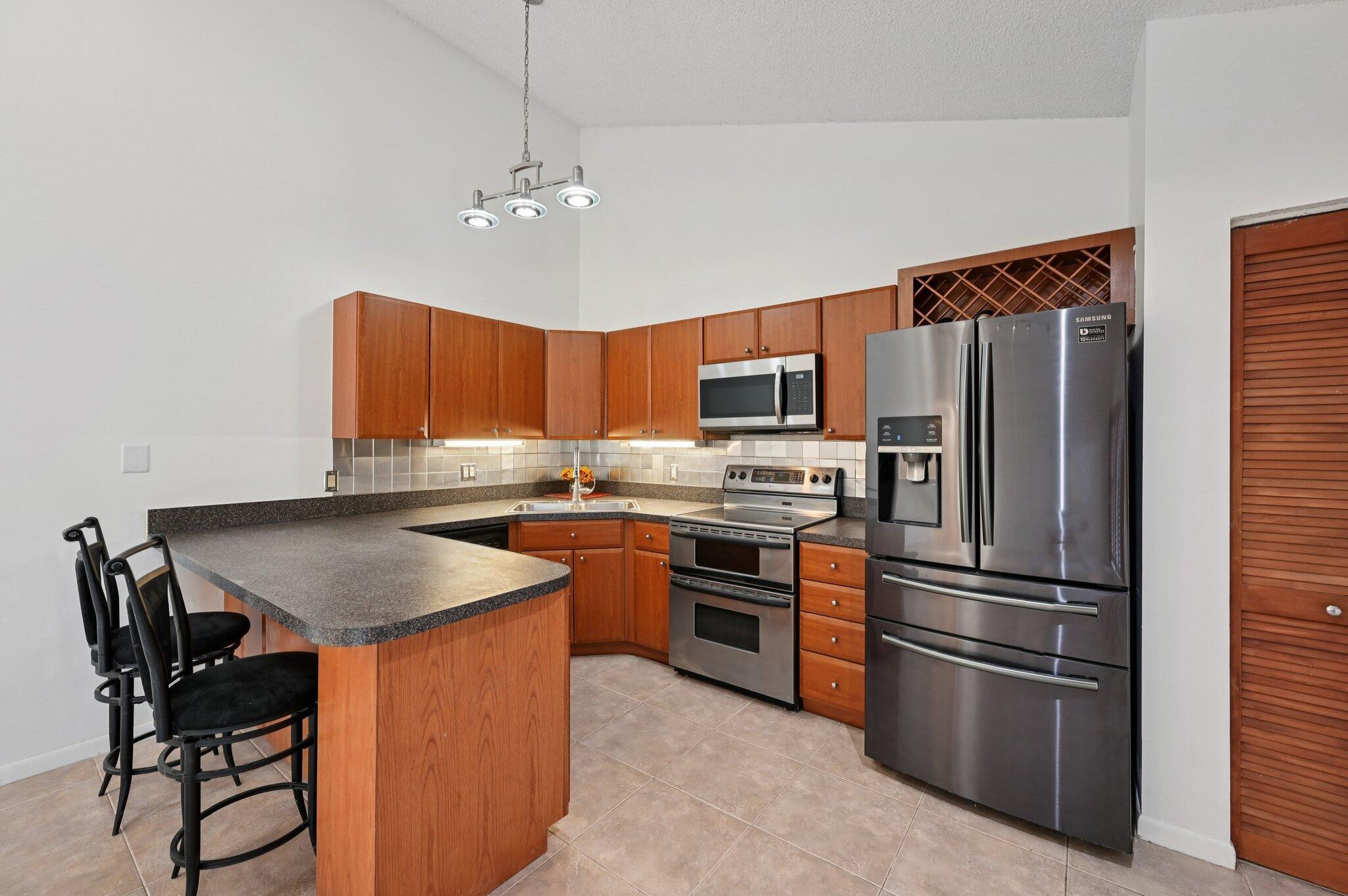 WESTWOOD GARDENS - Residential