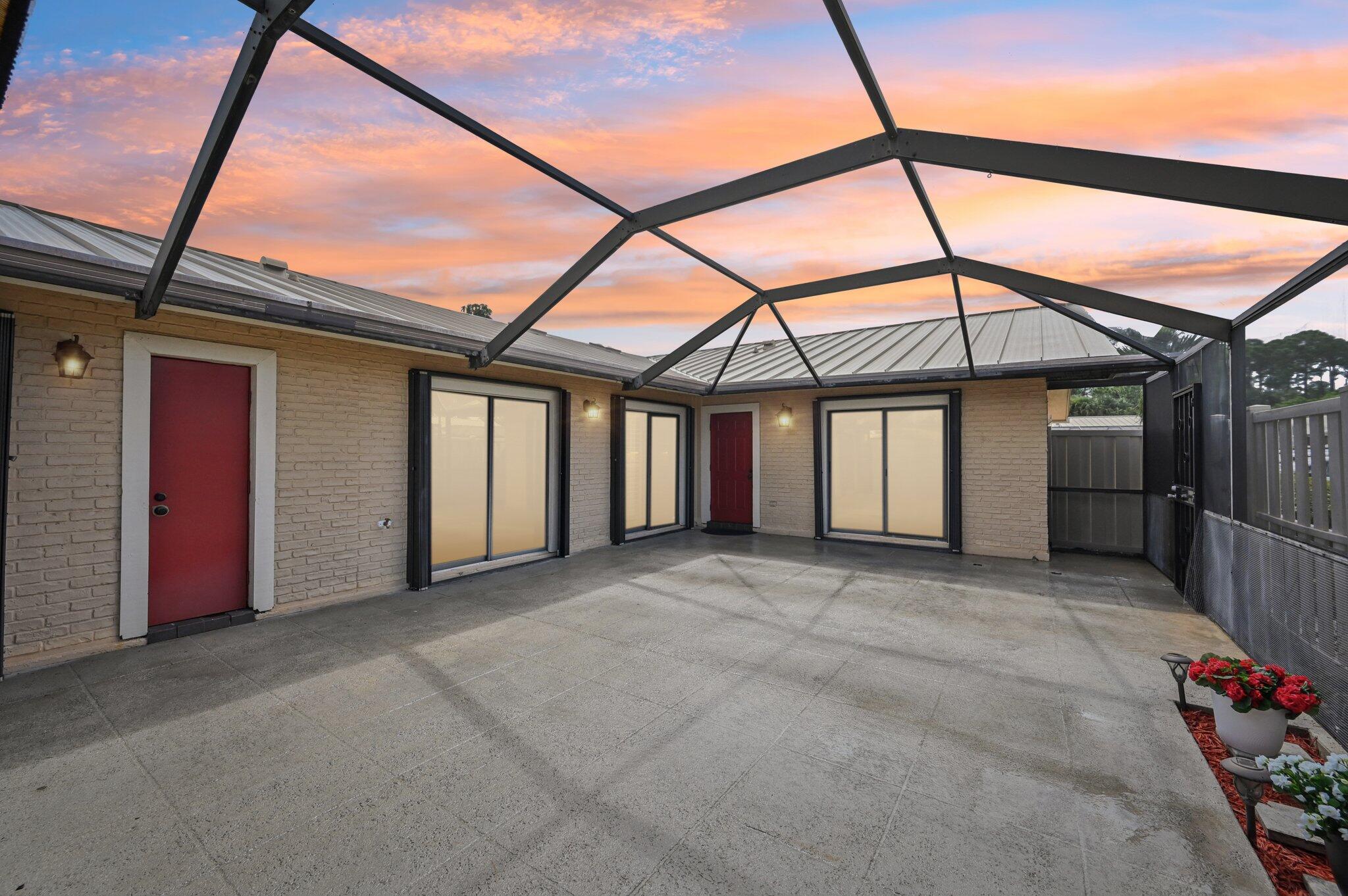 WESTWOOD GARDENS - Residential