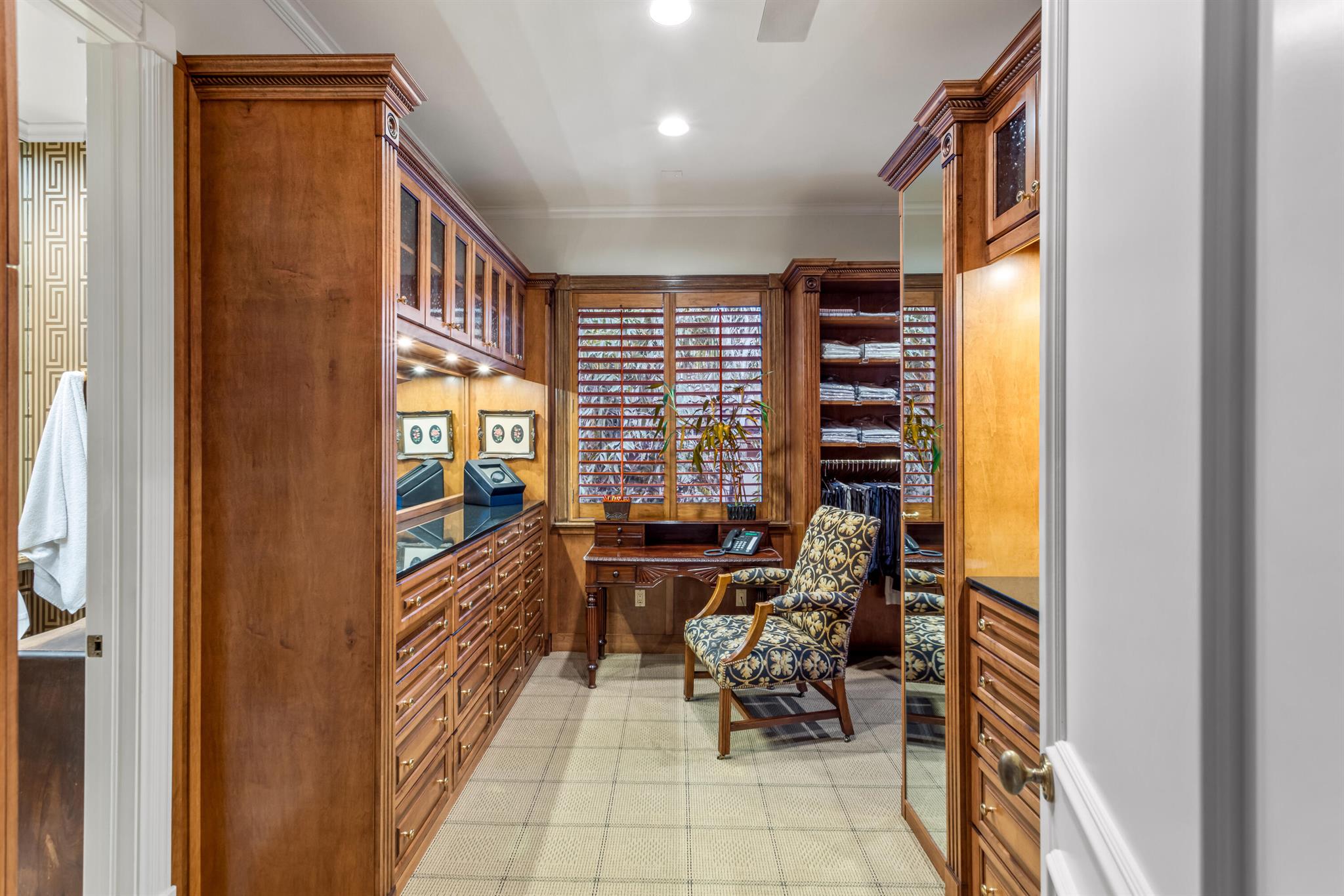 THE SANCTUARY - Residential