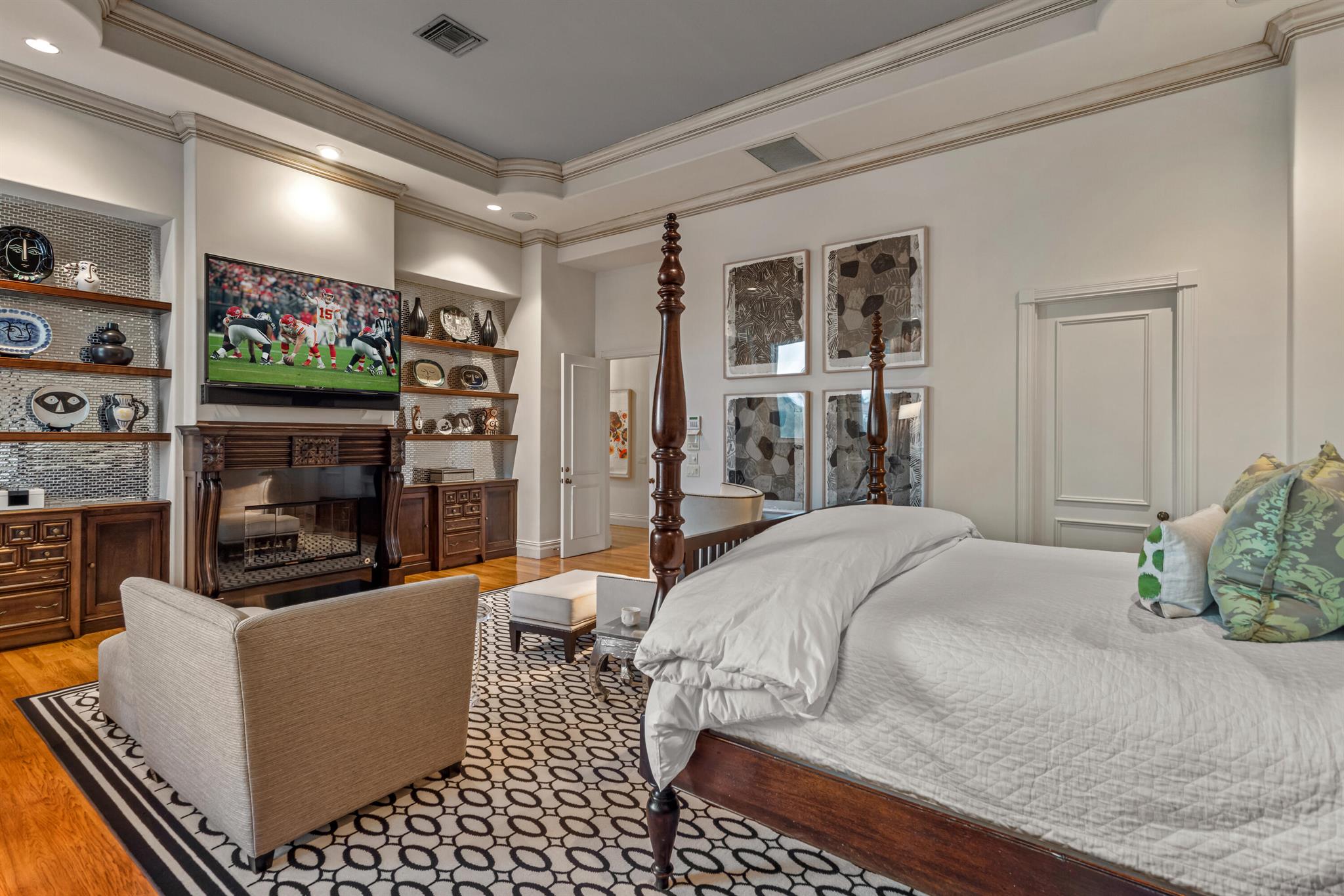 THE SANCTUARY - Residential