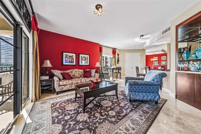 Fountains On Ocean Blvd - Residential Lease