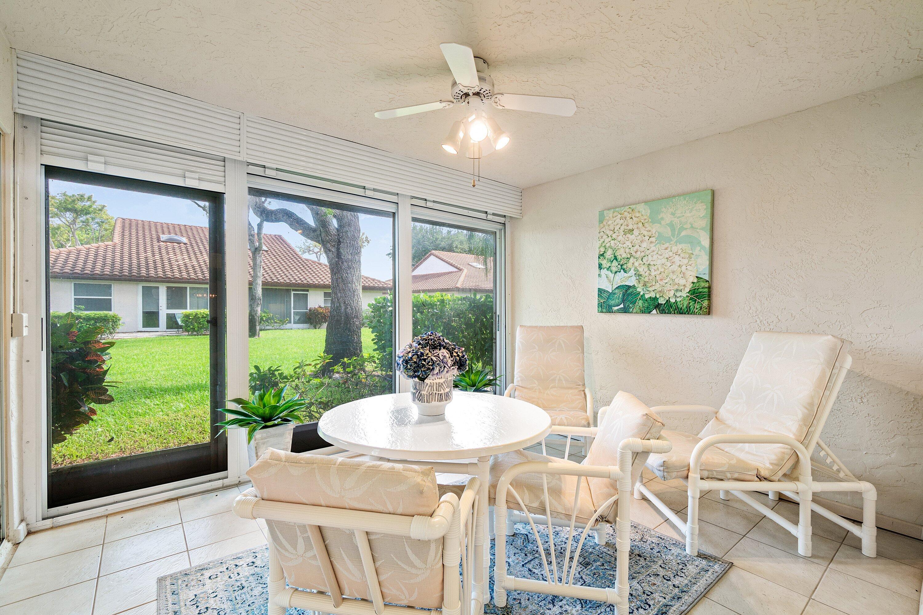 HUNTINGTON POINTE - Residential