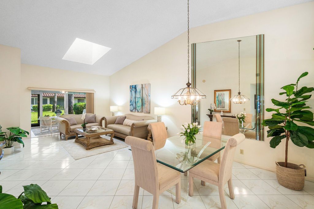 Photo of 6123 Waldwick Circle, Delray Beach, FL 33484 (MLS # B26029344)