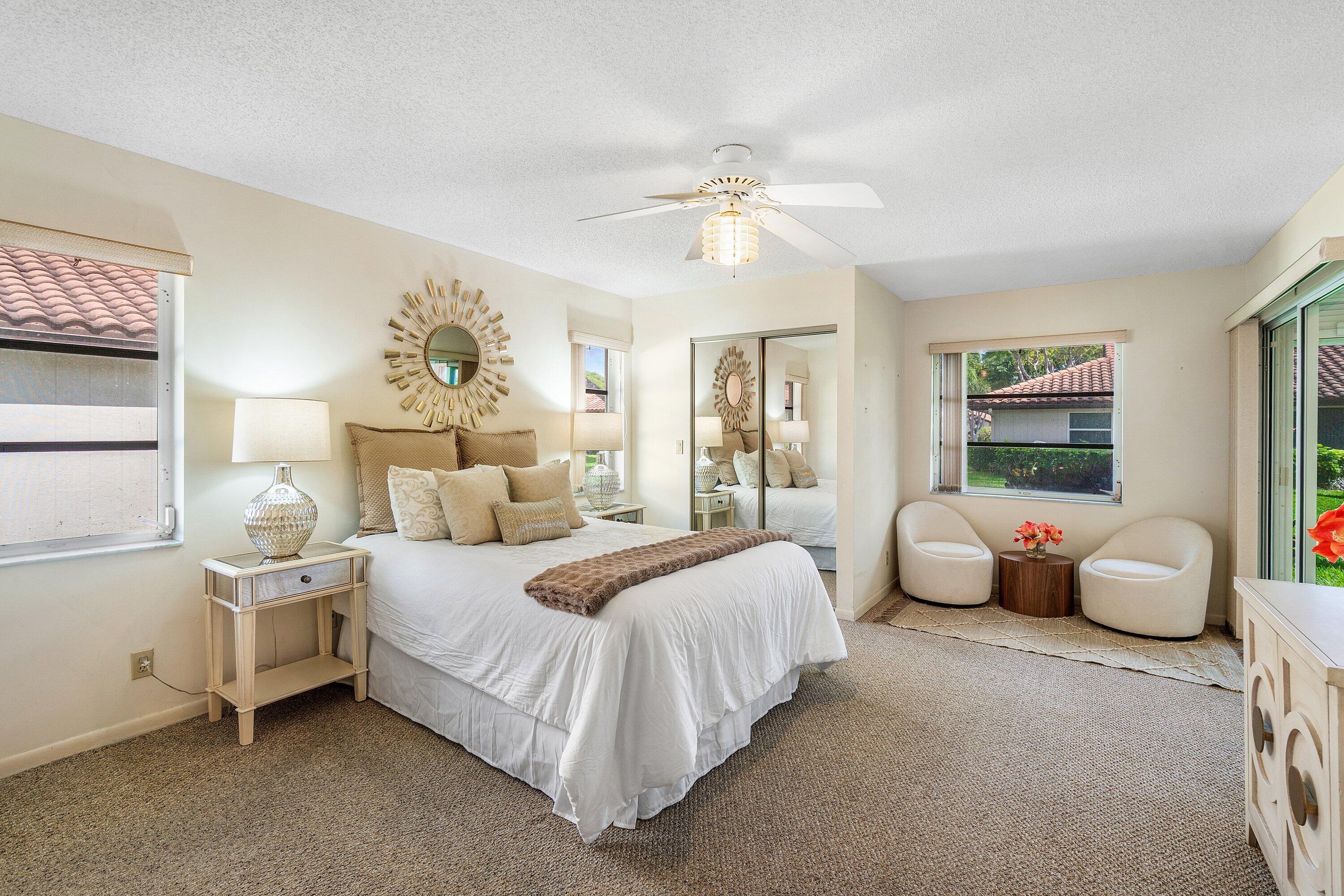 HUNTINGTON POINTE - Residential
