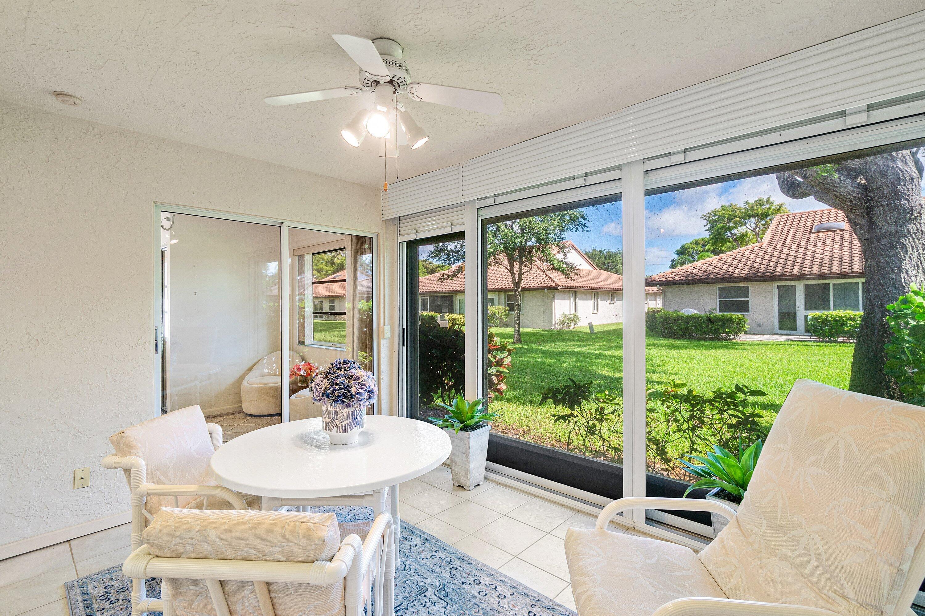 HUNTINGTON POINTE - Residential