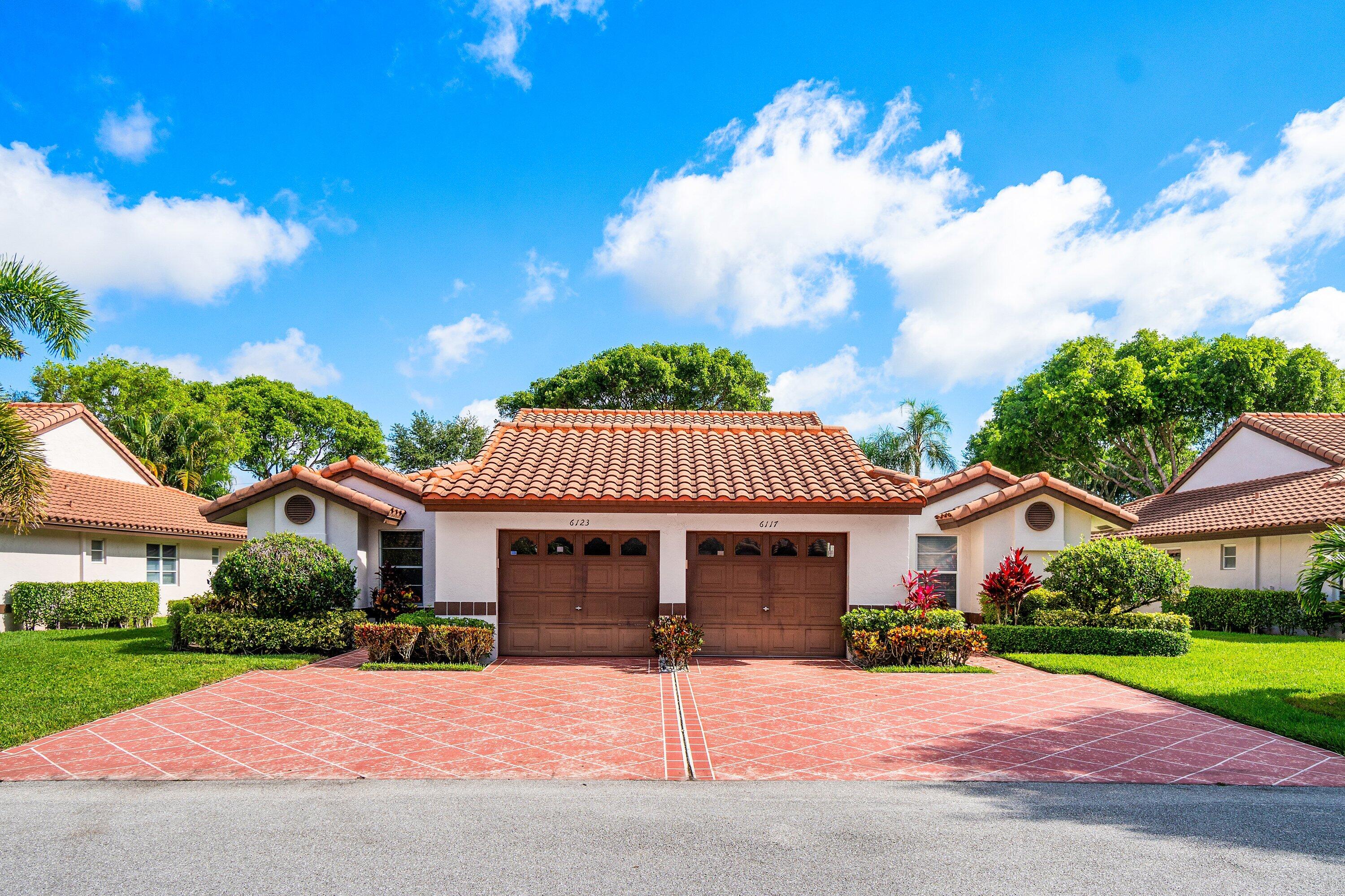 HUNTINGTON POINTE - Residential