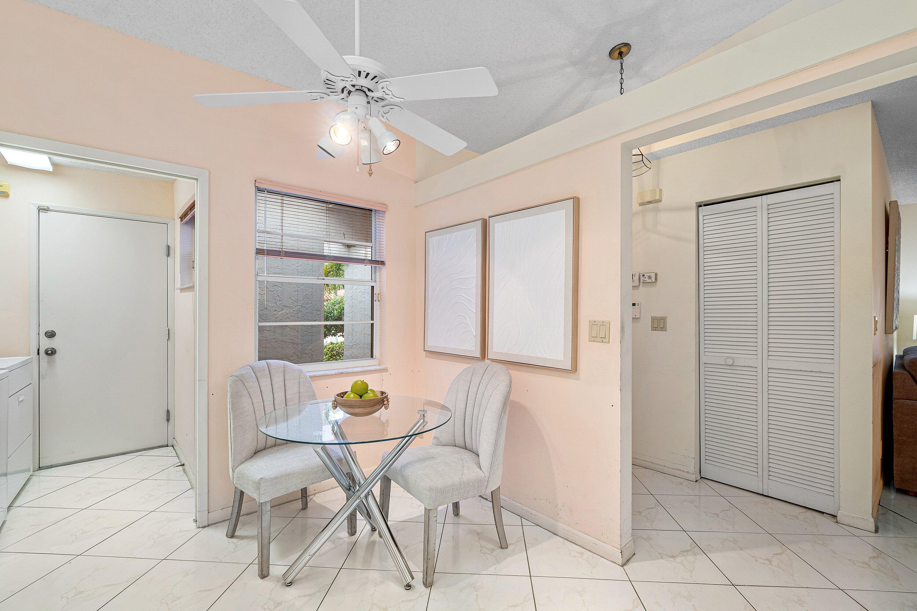 HUNTINGTON POINTE - Residential