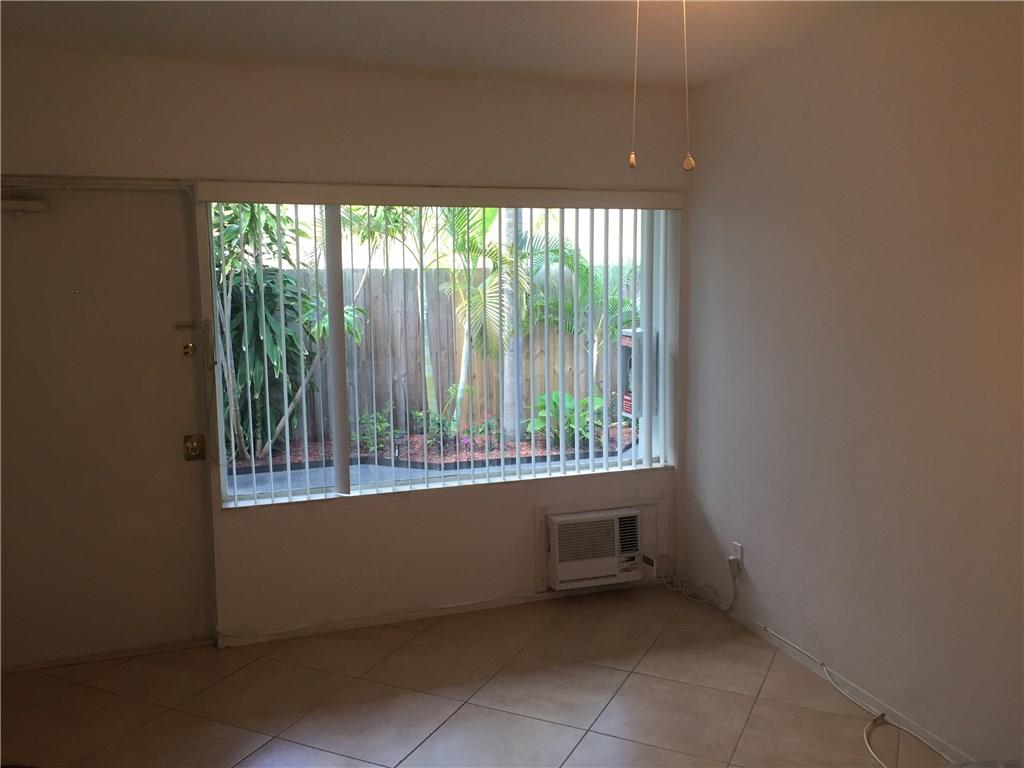 Lauderdale Beach 4-2 B - Residential Lease