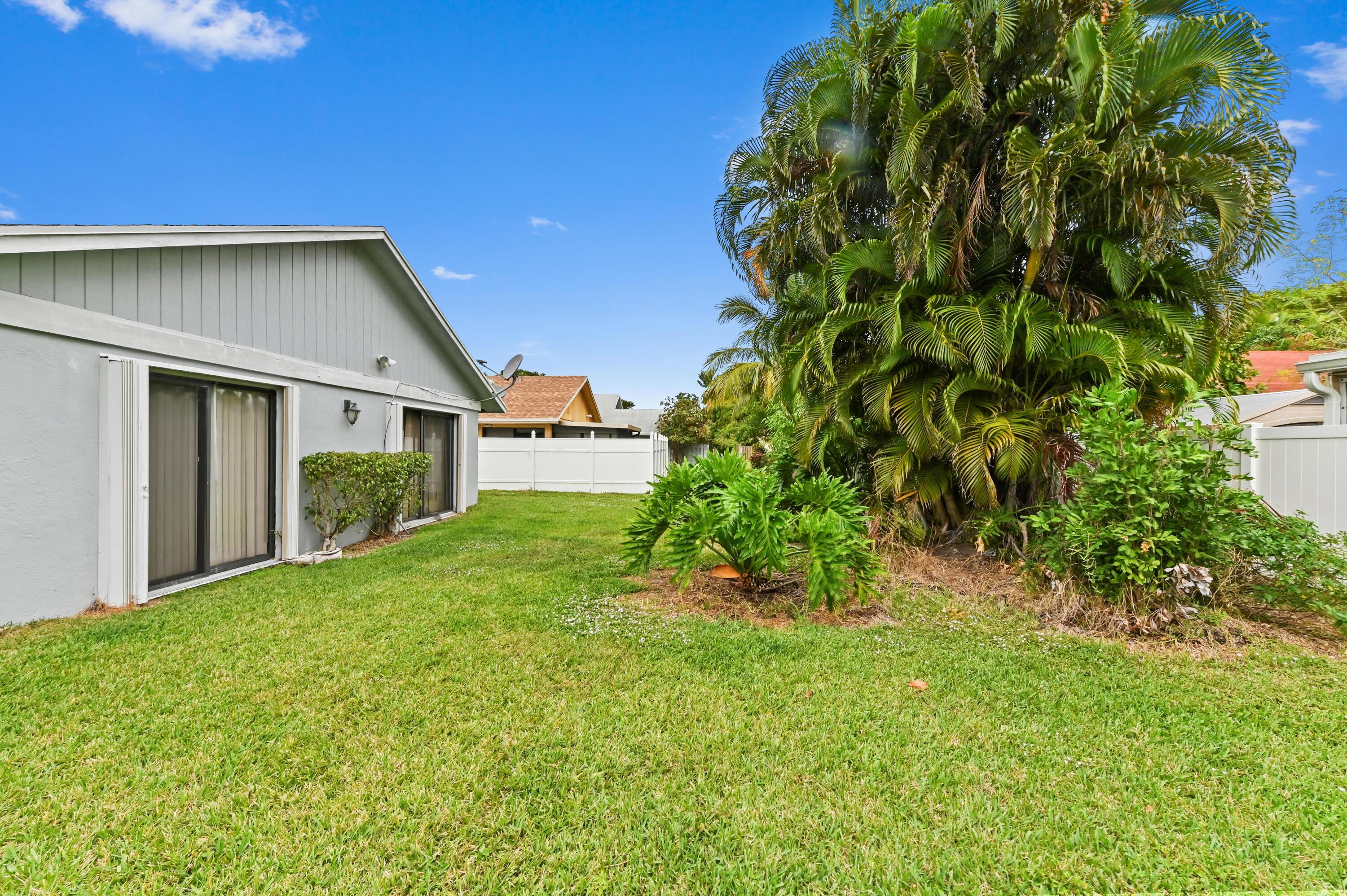 SUMMIT PINES - Residential Lease