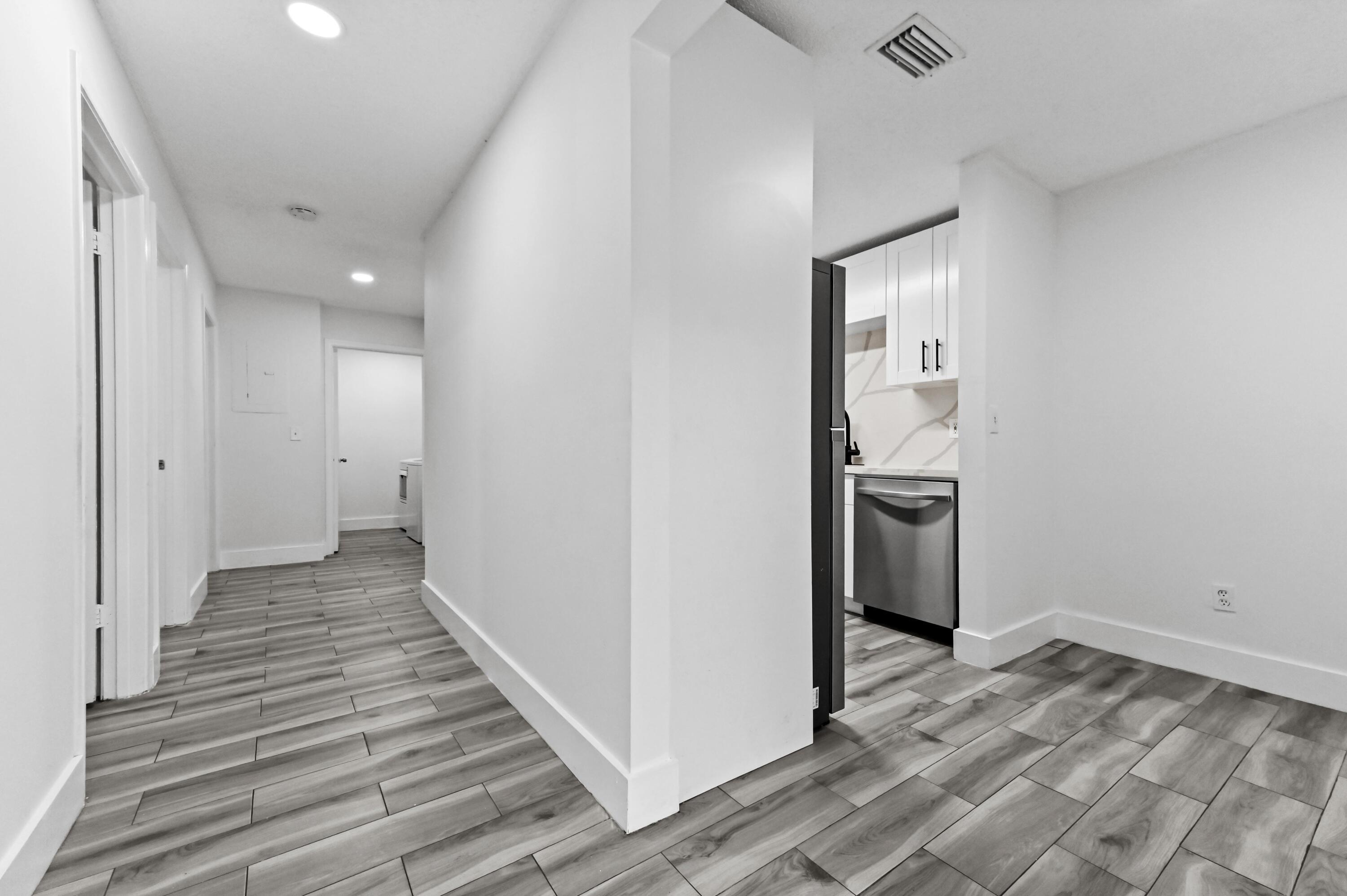 SUMMIT PINES - Residential Lease