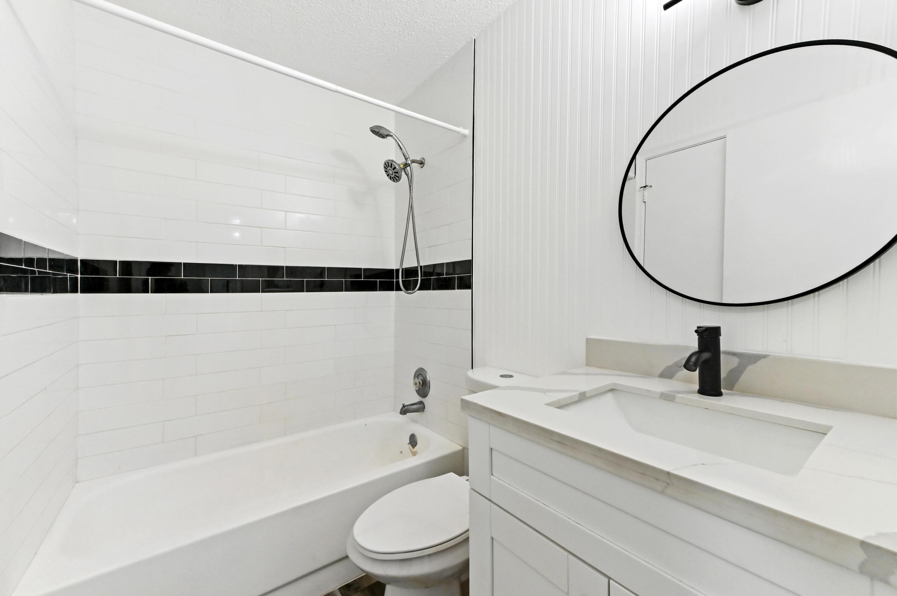 SUMMIT PINES - Residential Lease