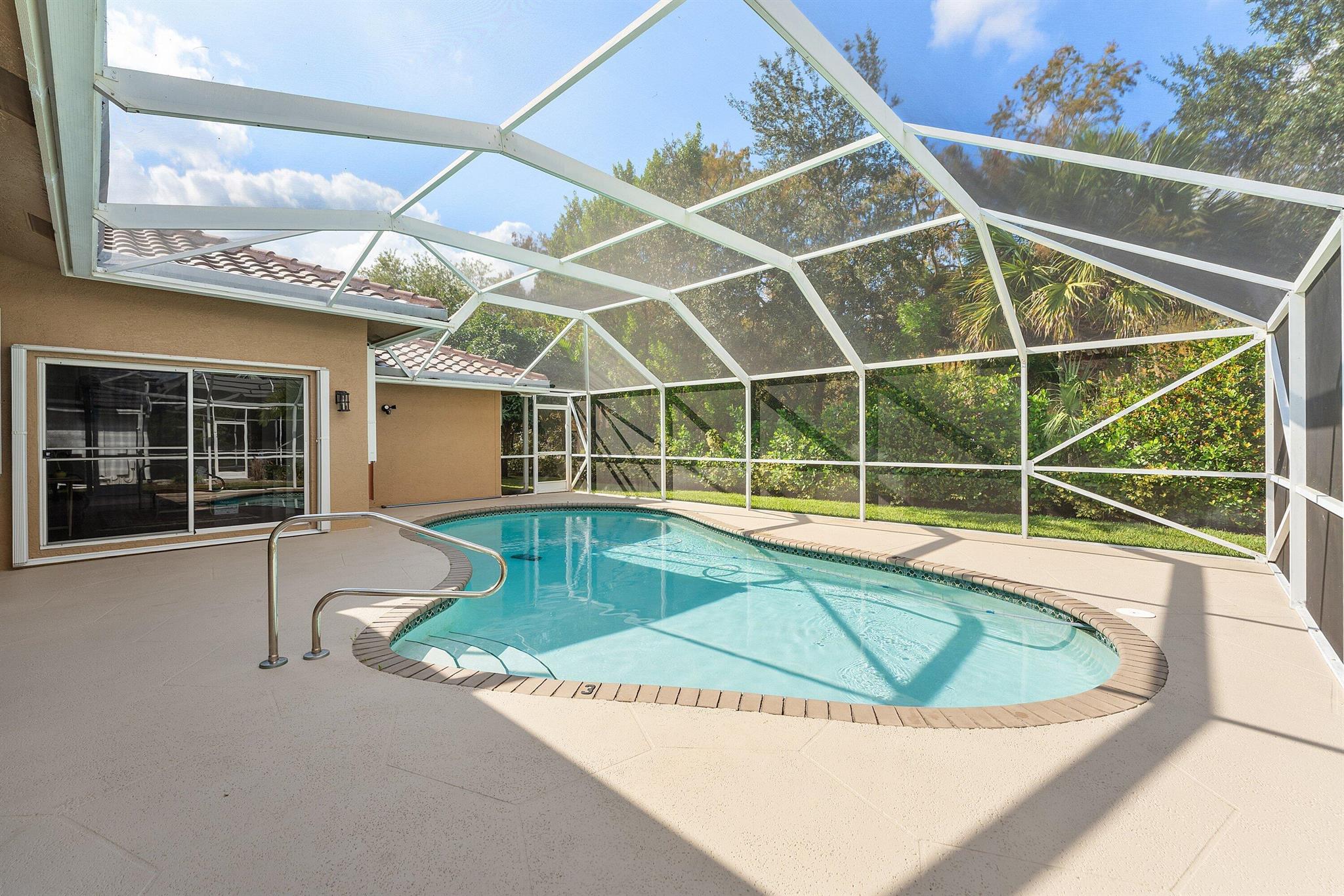 ESTATES OF ROYAL PALM BEA - Residential