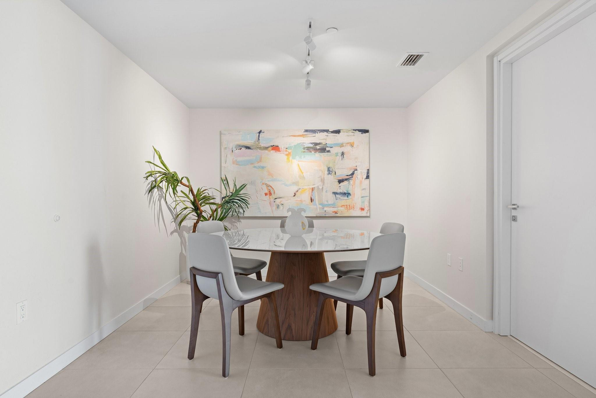 TIFFANY HOUSE CONDO - Residential Lease