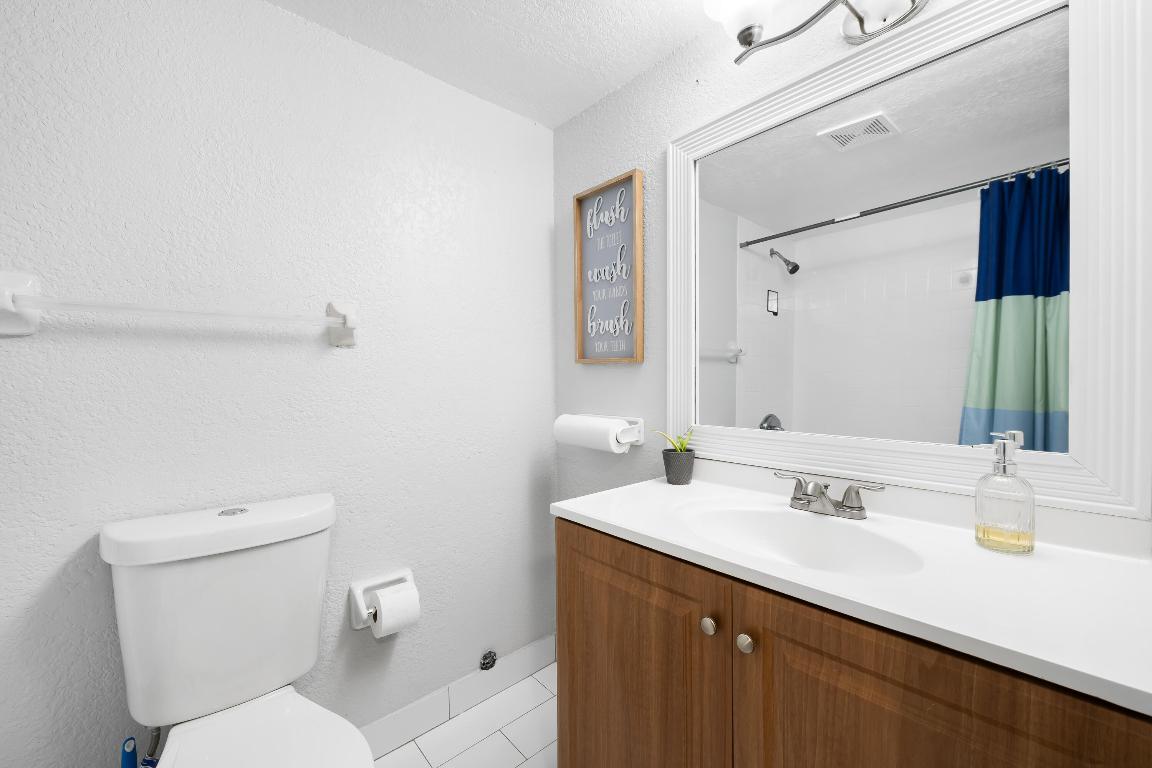 CORAL SPRINGS ESTATE TOWNHOMES - Residential