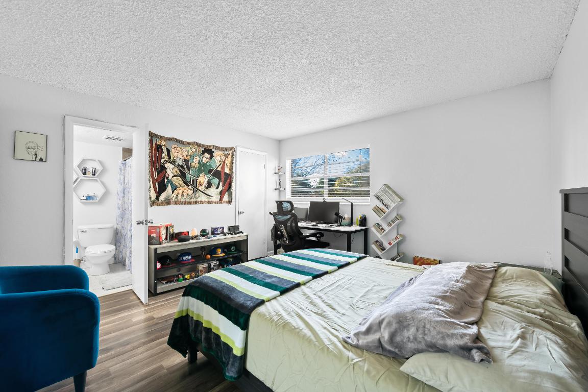 CORAL SPRINGS ESTATE TOWNHOMES - Residential