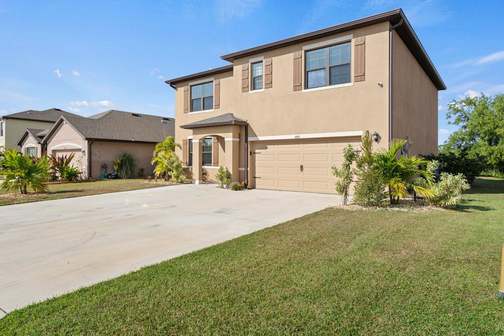Photo of 6455 NW Castlebrook Avenue, Port Saint Lucie, FL 34983 (MLS # R11143650)