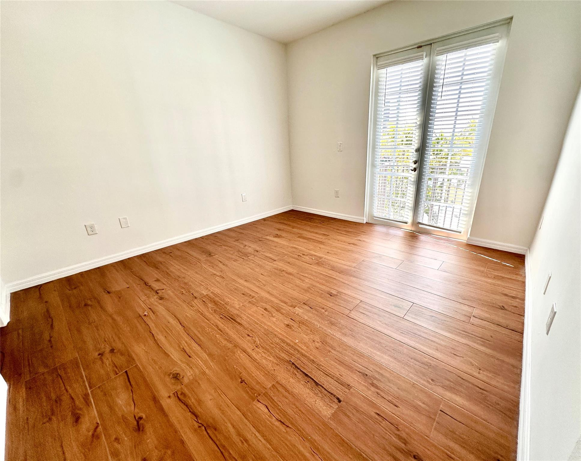 3213 NE 5th Street 201