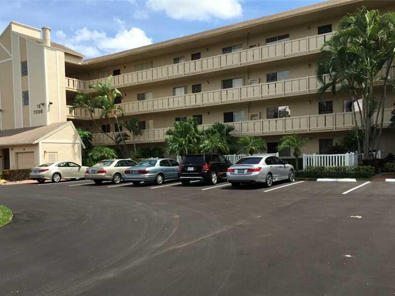 HUNTINGTON LAKES - Residential