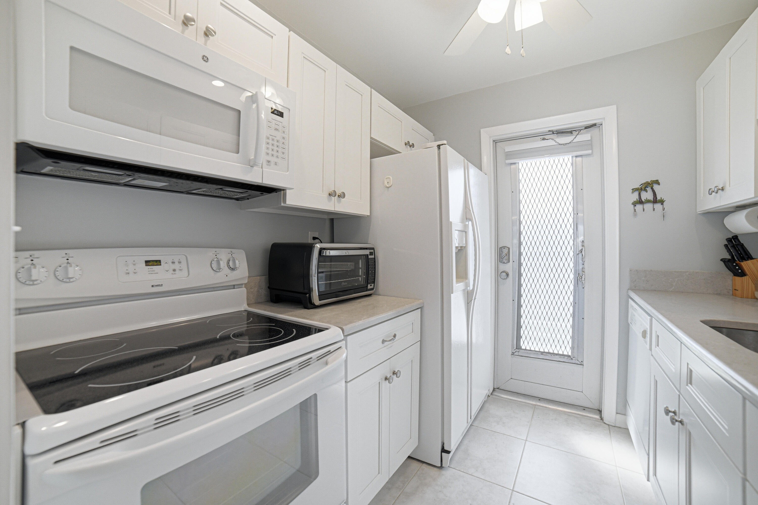 LEISUREVILLE LAKE CONDO - Residential