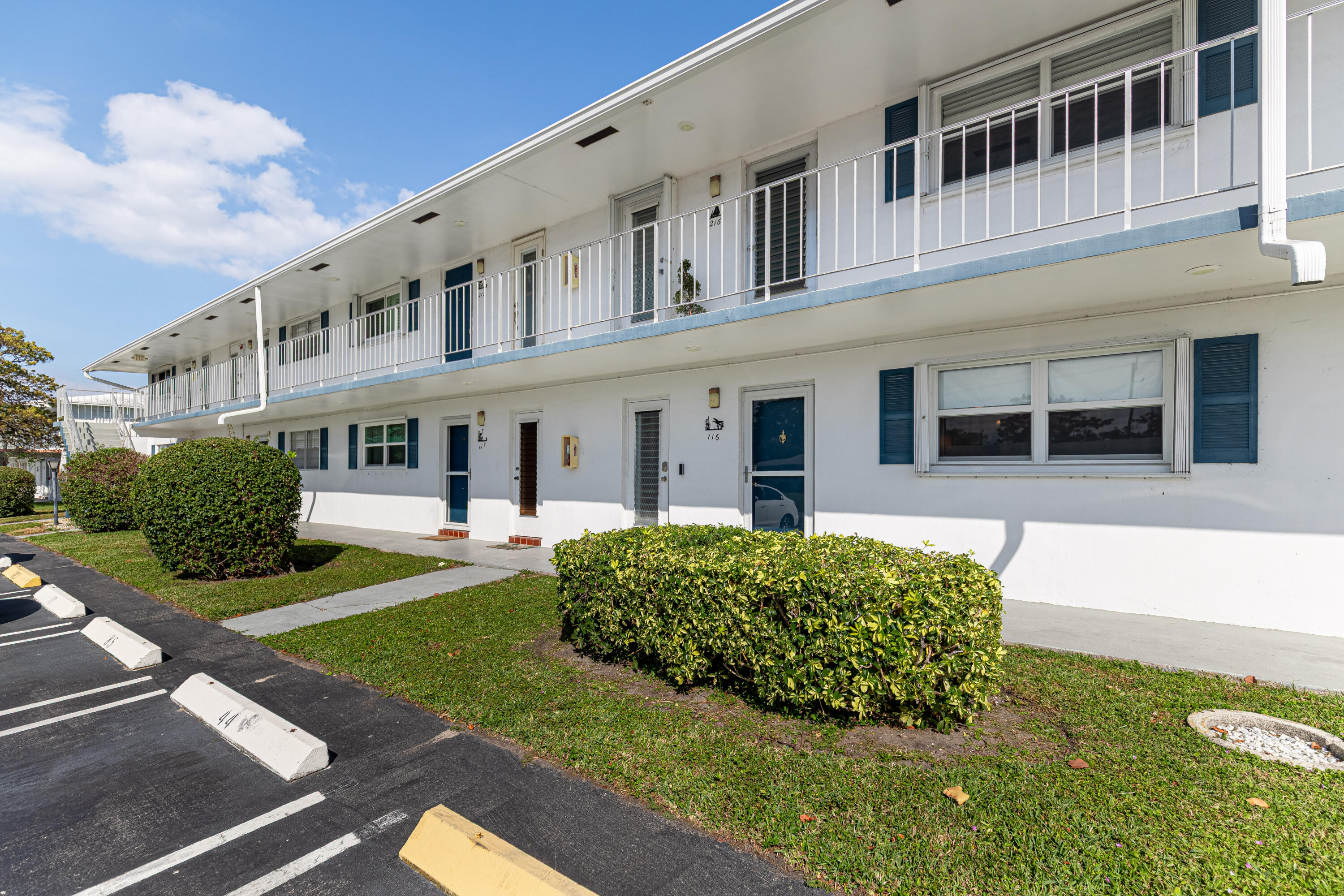 LEISUREVILLE LAKE CONDO - Residential