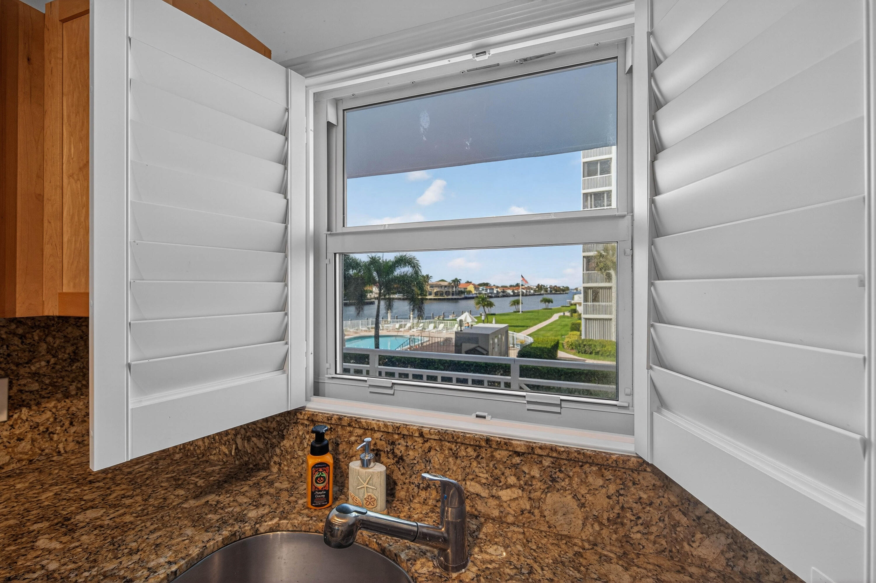 MONTEREY HOUSE CONDO - Residential Lease