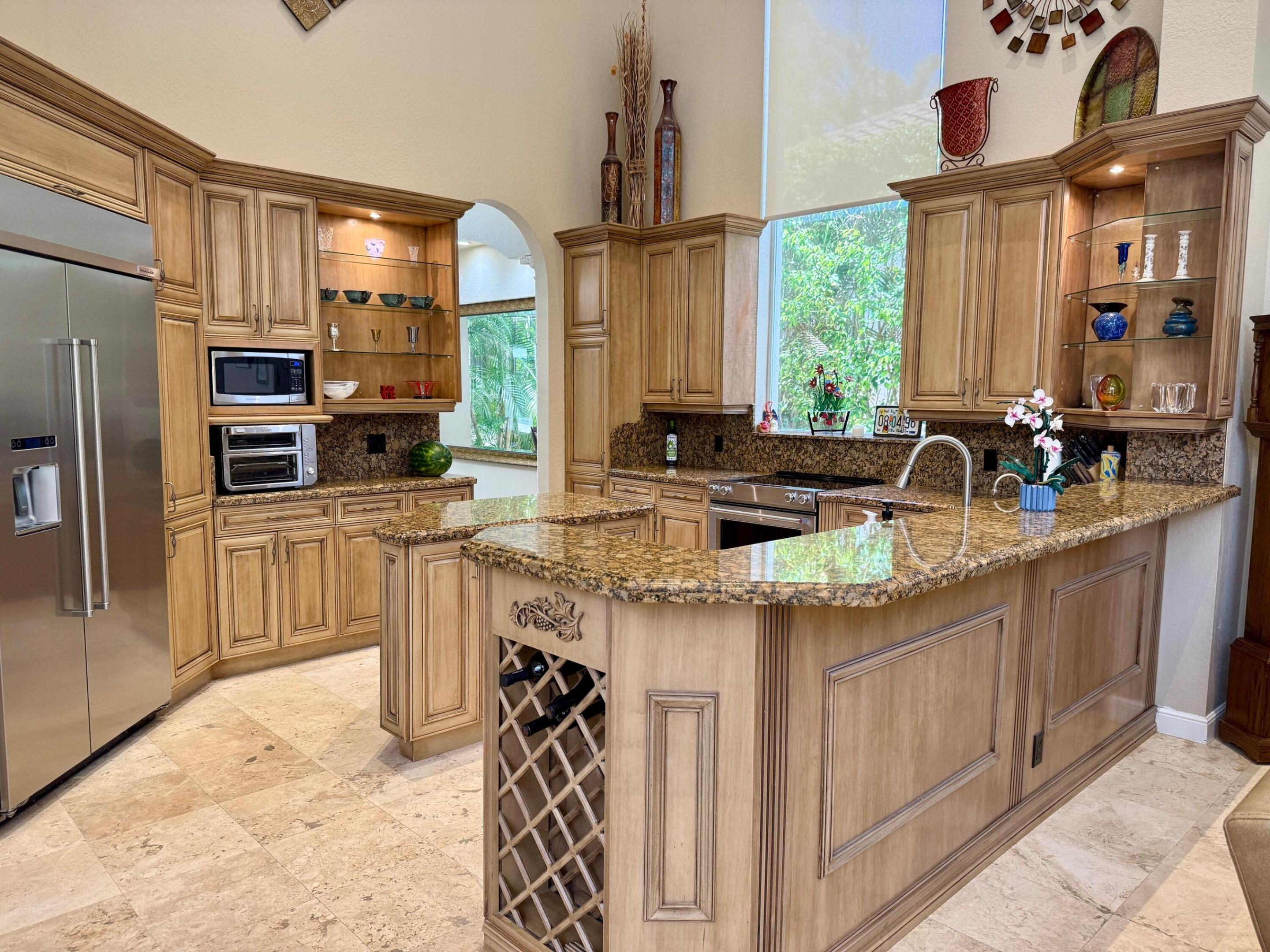 SEASONS - Residential