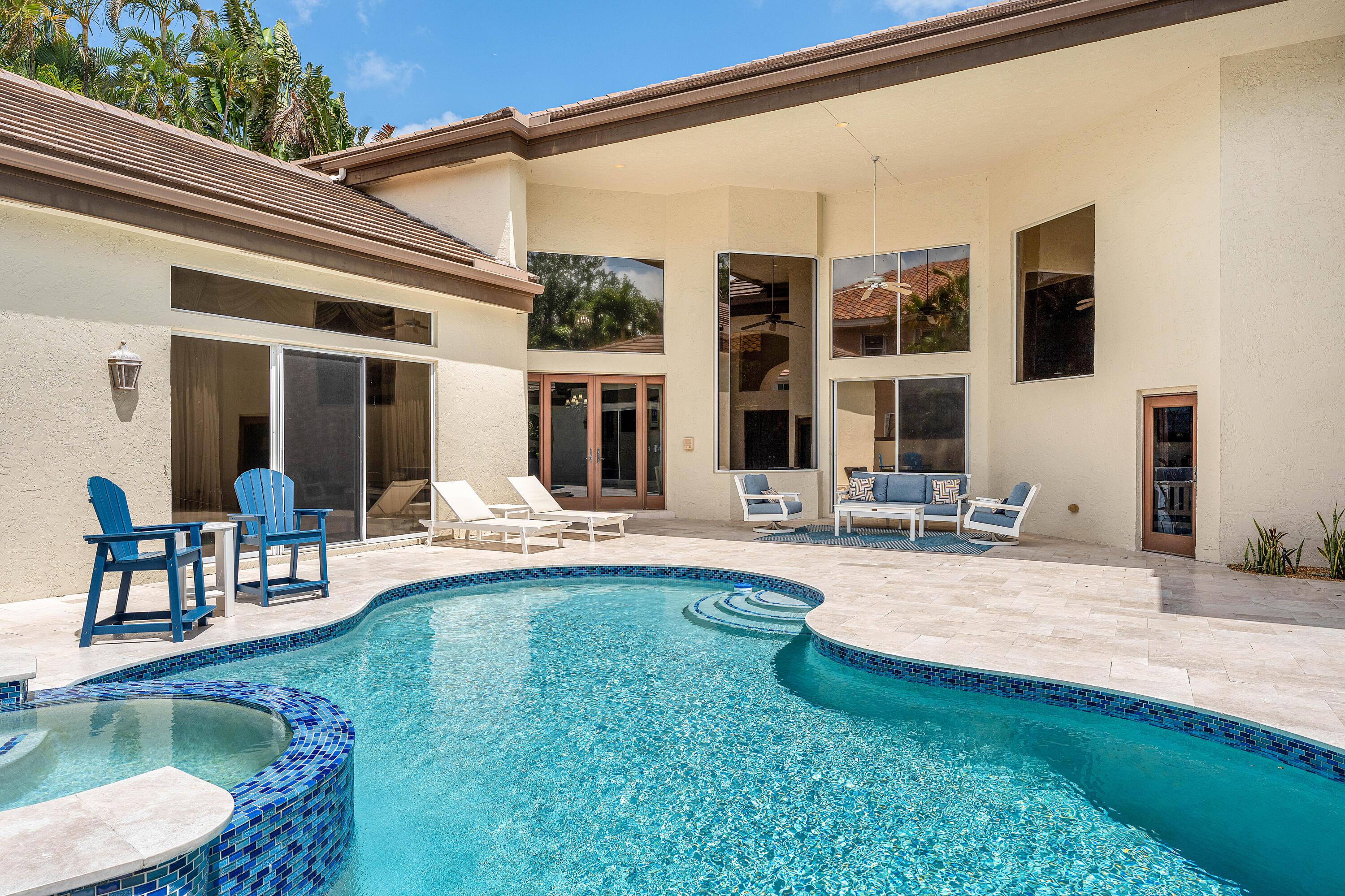 SEASONS - Residential