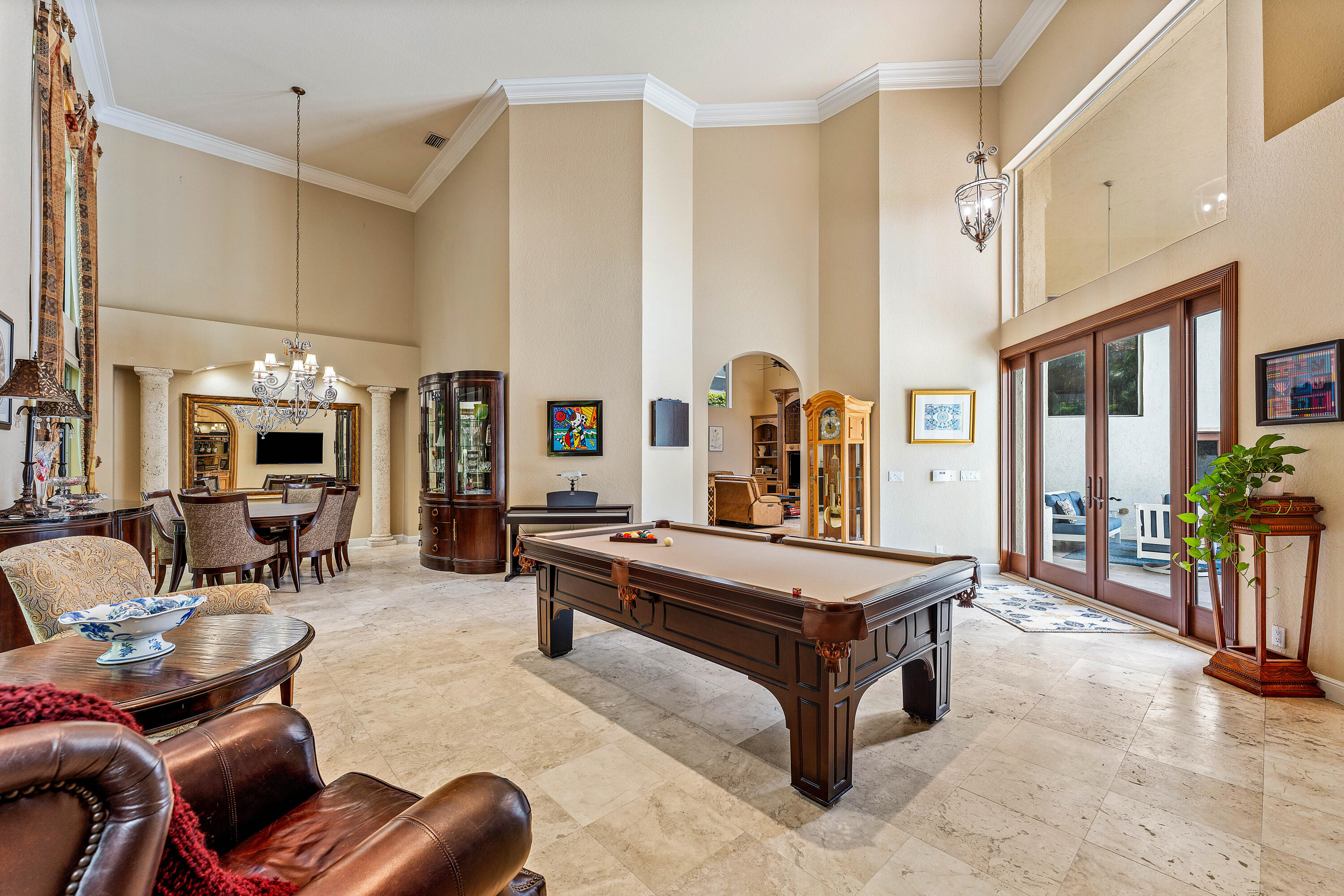 SEASONS - Residential