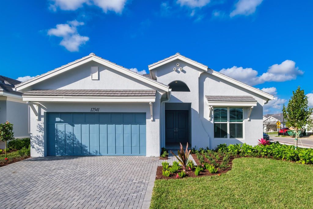 Photo of 12541 Nautilus Circle, Palm Beach Gardens, FL 33412 (MLS # R11002273)