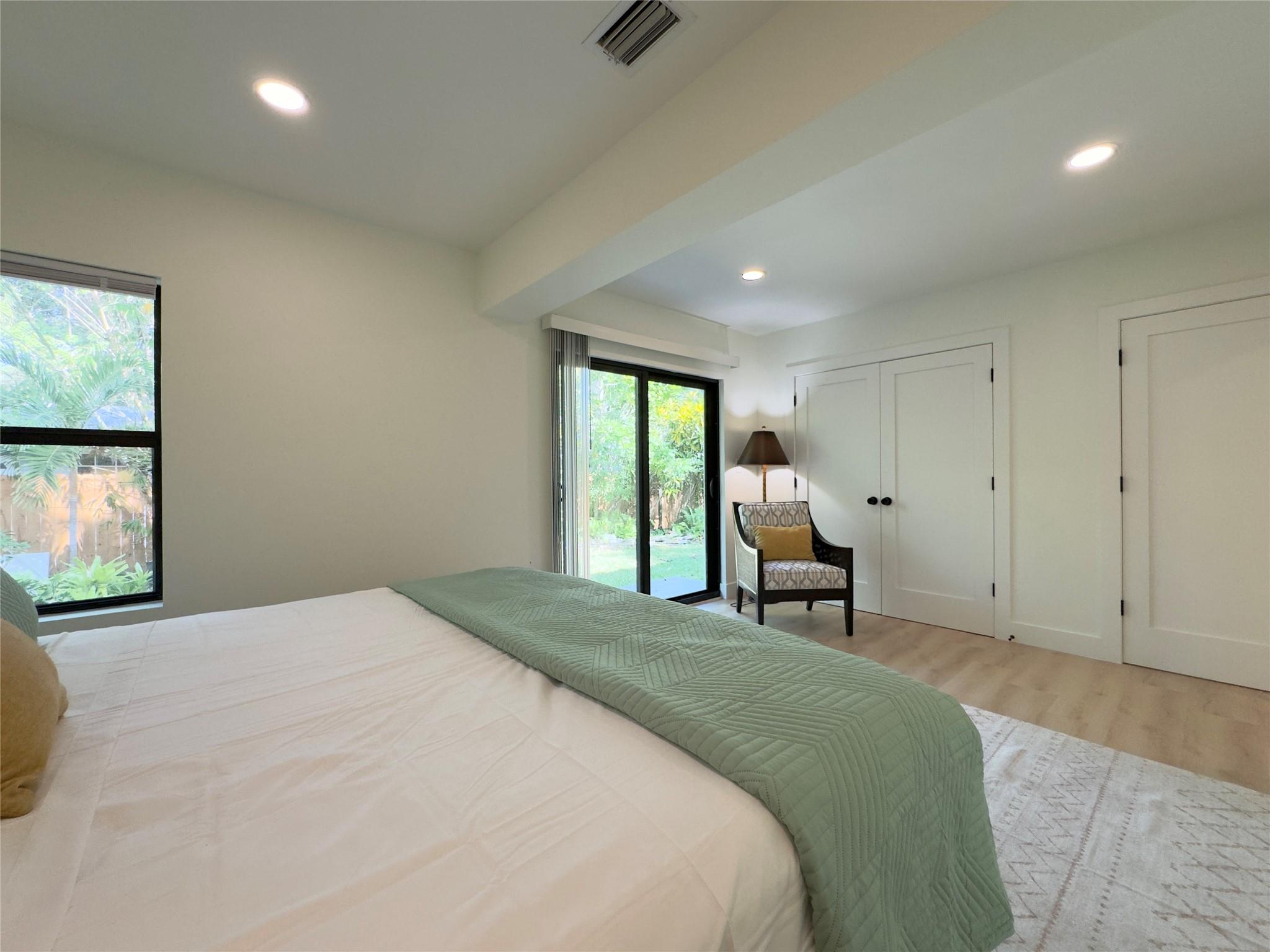 Riverside Add Amd 1-13 B - Residential Lease