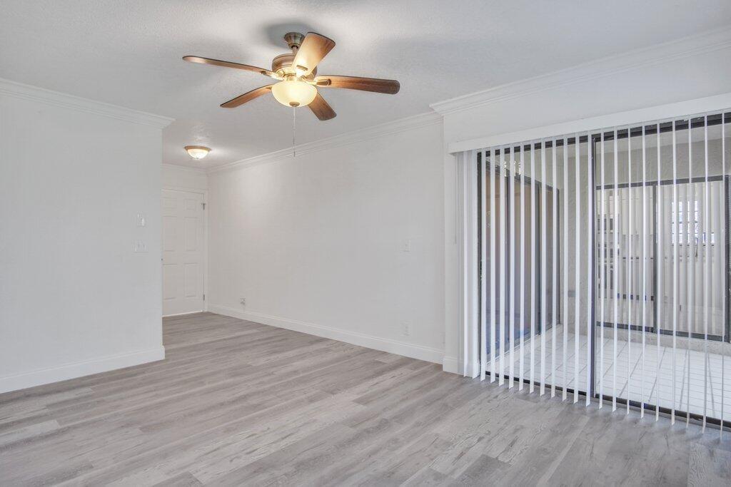 FAIRWAYS AT BOCA GOLF & T - Residential