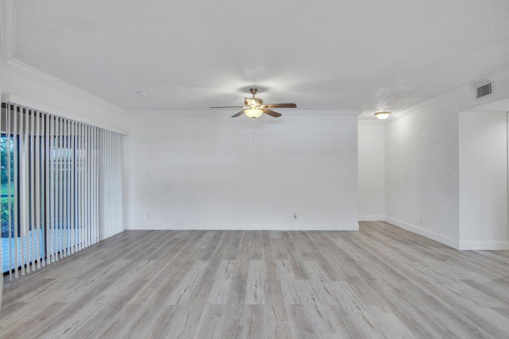 FAIRWAYS AT BOCA GOLF & T - Residential