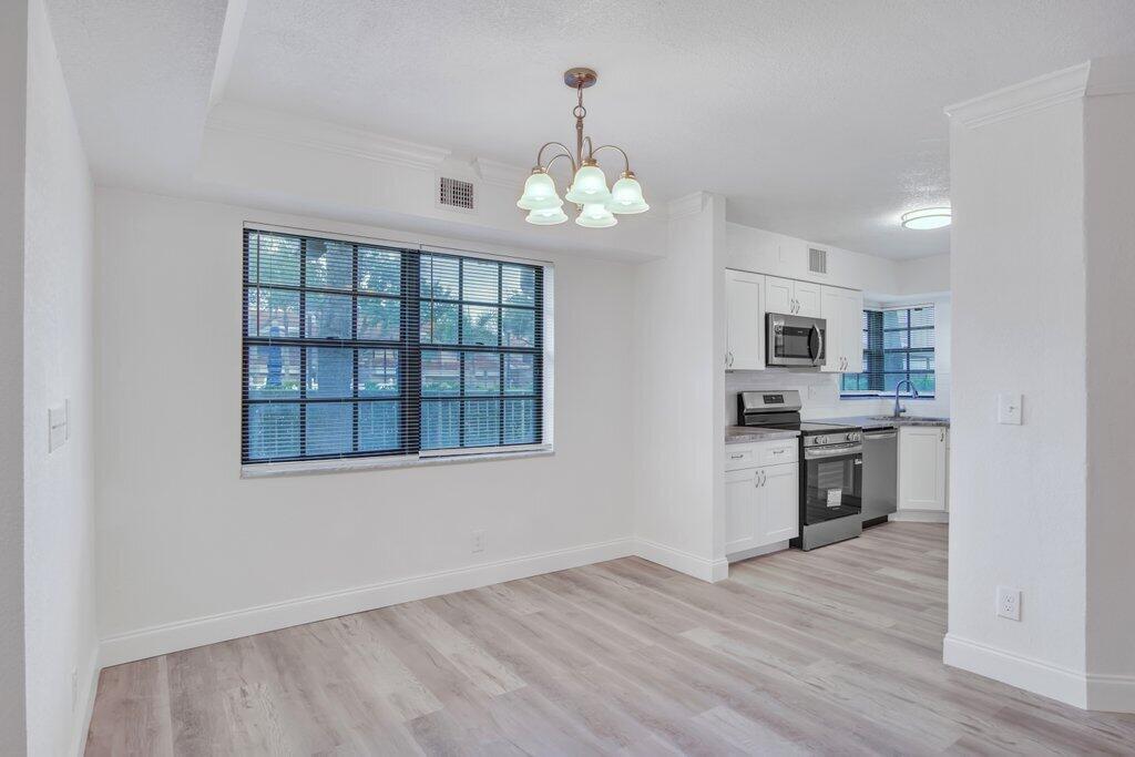 FAIRWAYS AT BOCA GOLF & T - Residential