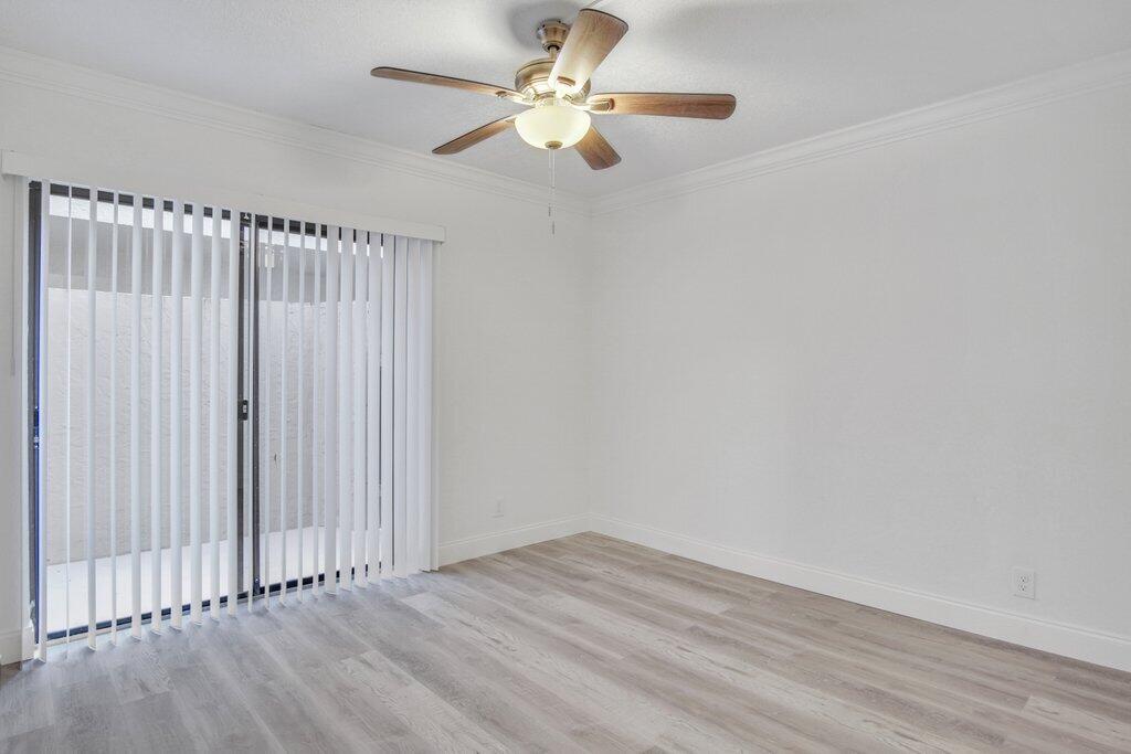 FAIRWAYS AT BOCA GOLF & T - Residential