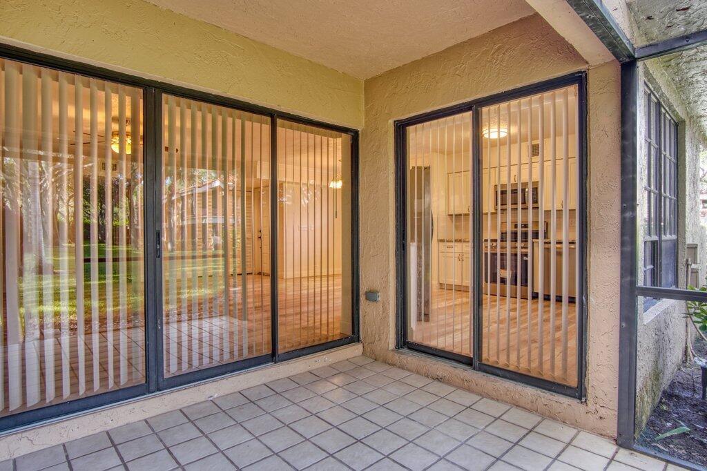 FAIRWAYS AT BOCA GOLF & T - Residential