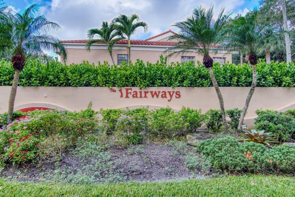 FAIRWAYS AT BOCA GOLF & T - Residential