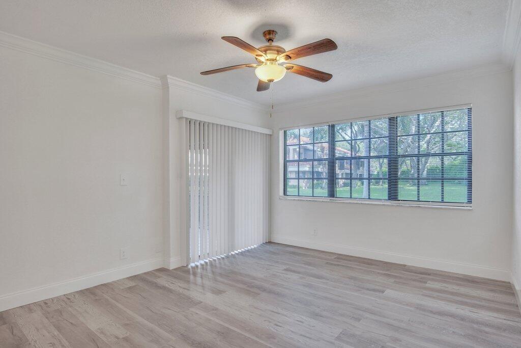 FAIRWAYS AT BOCA GOLF & T - Residential