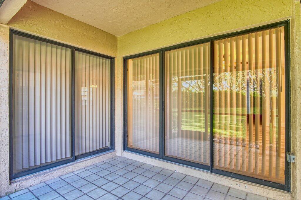 FAIRWAYS AT BOCA GOLF & T - Residential