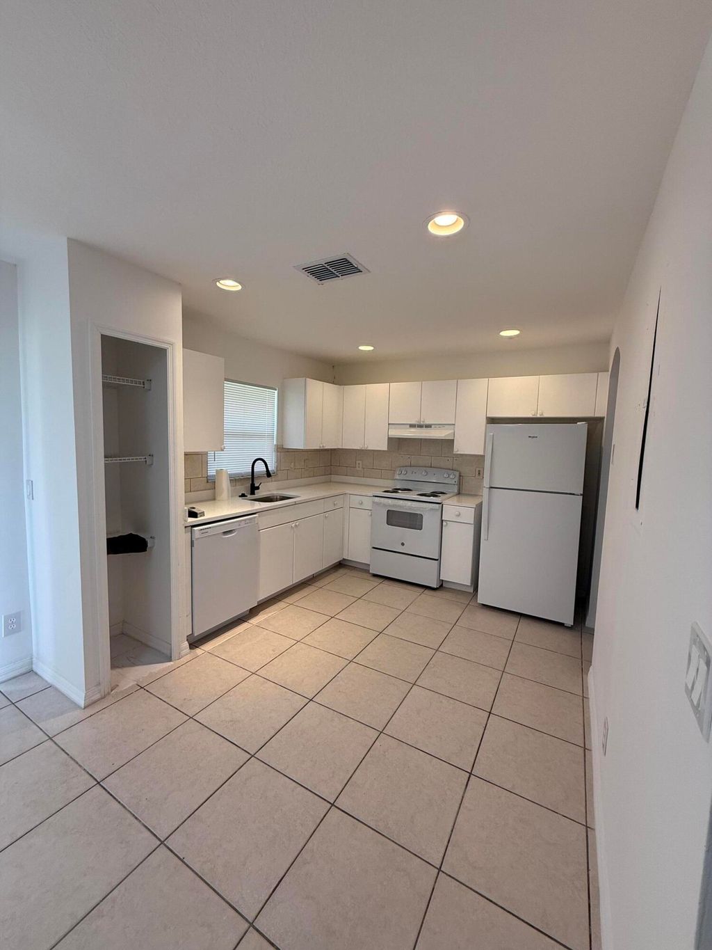 Photo of 1215 Hyacinth Place #1215, Wellington, FL 33414 (MLS # B26030949)